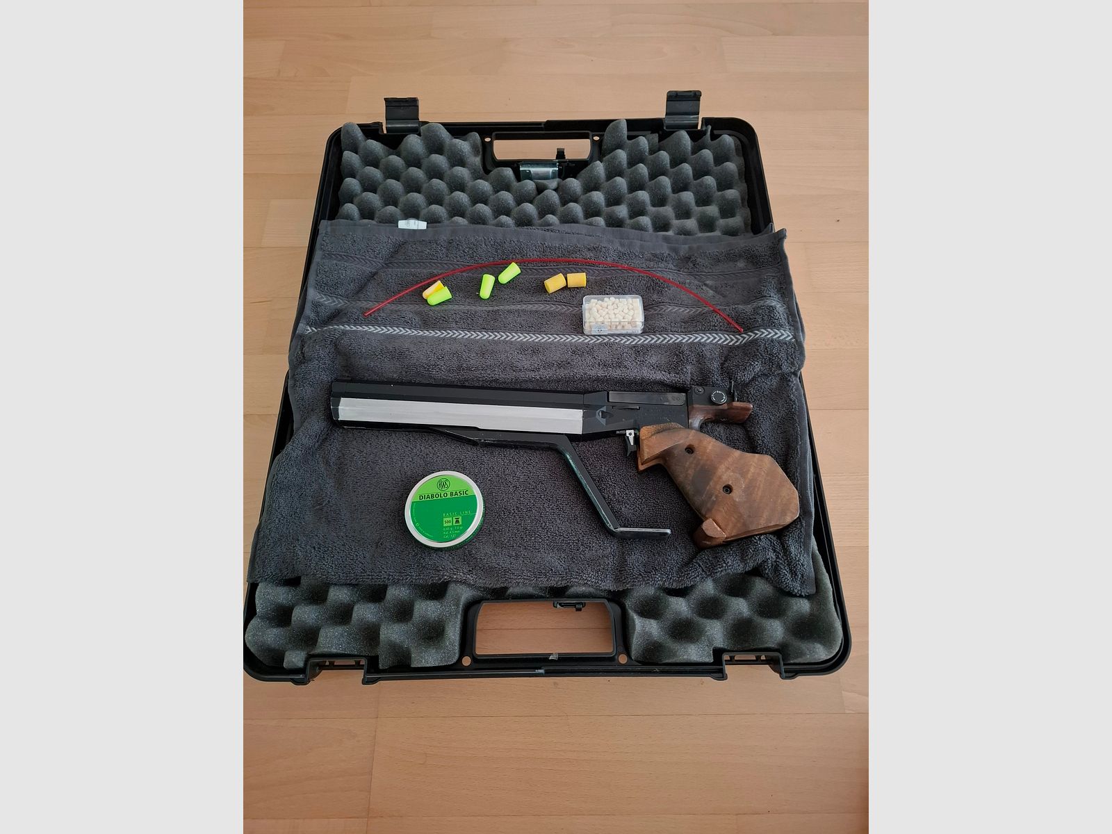 Luftpistole Feinwerkbau 4.5 mm