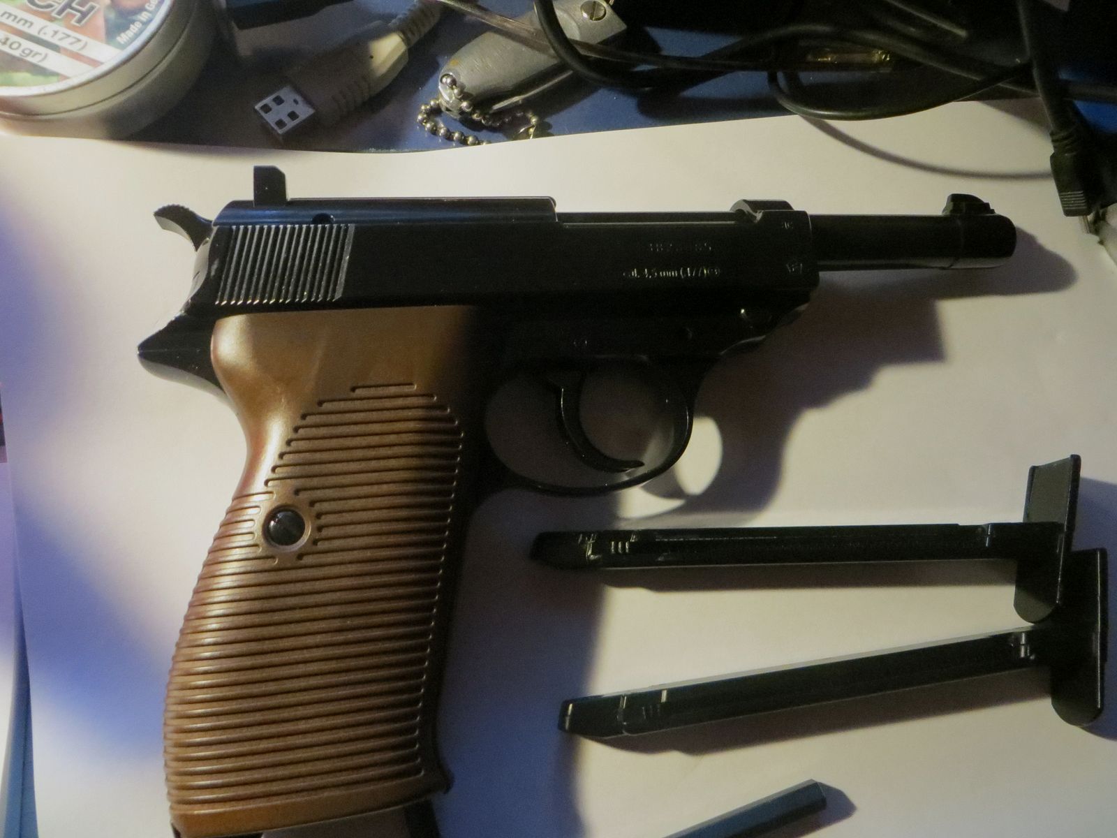 WALTHER P 38 co2 als nieuw fabrieksgereviseerd