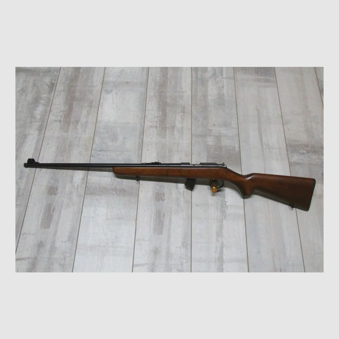 Norinco JW15 repeating rifle with barrel thread