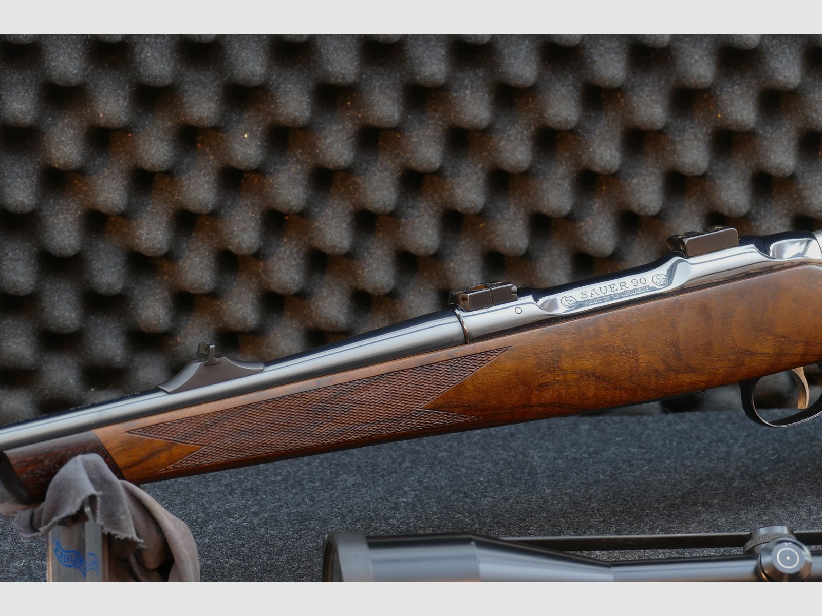 Sauer (Eckernförde) model 90, .30-06Spr – lepsza klasa drewna - Wspaniały stan