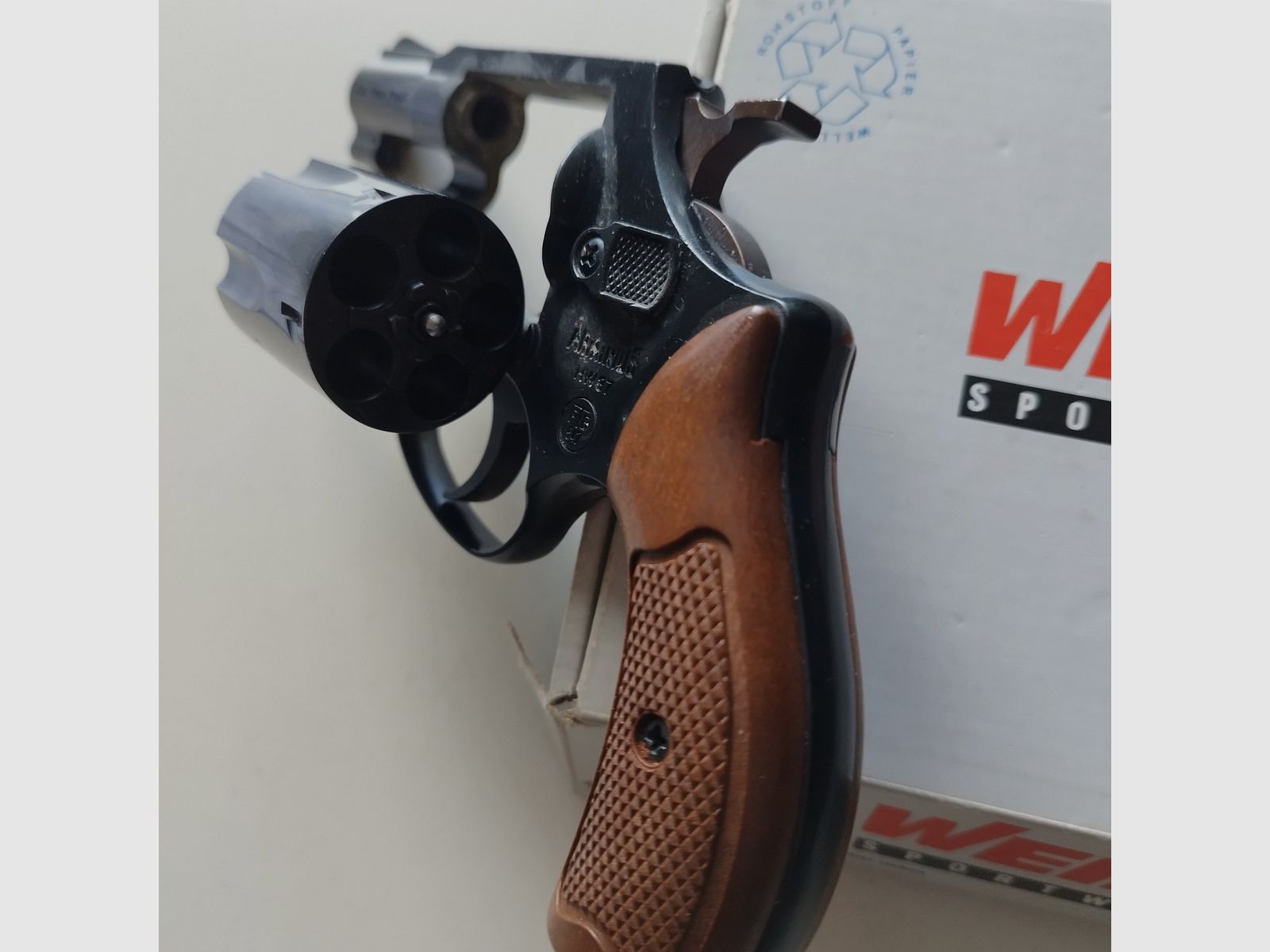 Weihrauch Arminius HW 37 - 9mm blank - SRS revolver with box PTB