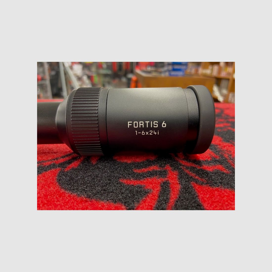 Leica Fortis 6 1-6x24 i L-4a, Bild 1 von 4