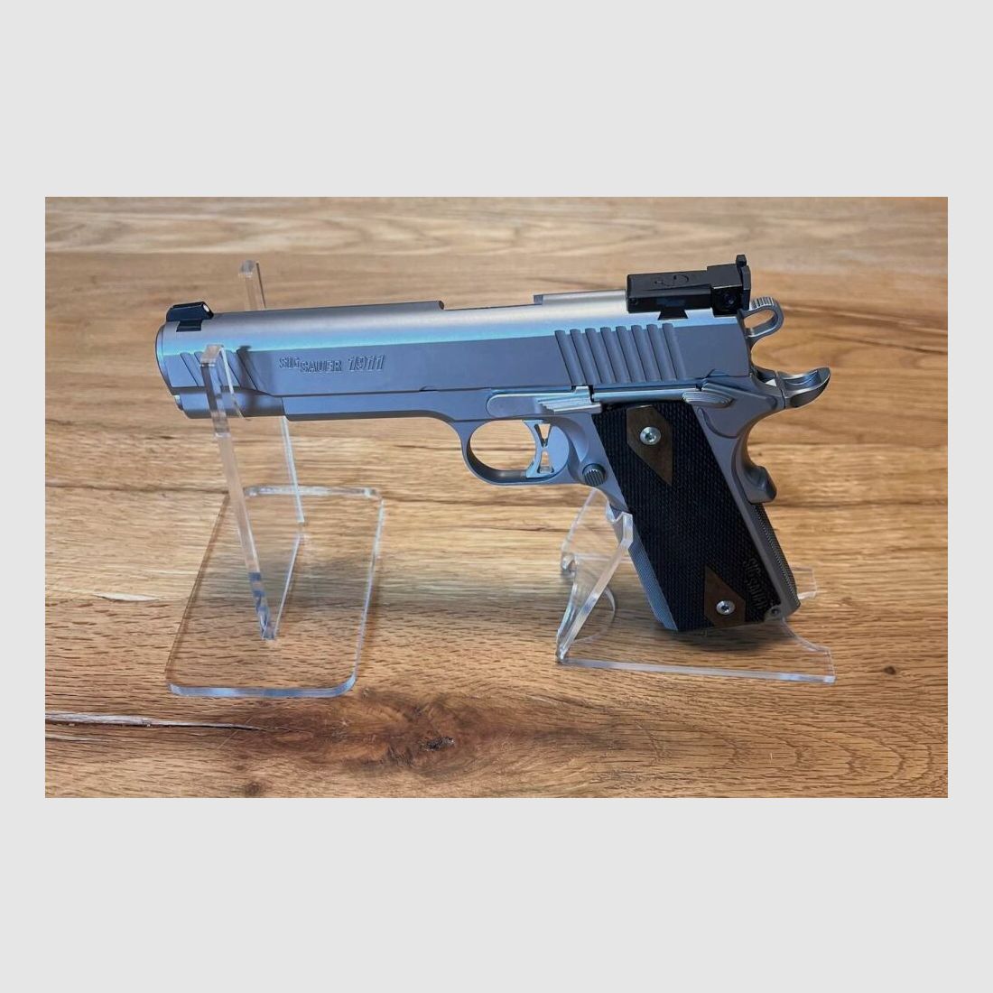 SIG Sauer 1911 9mm Luger