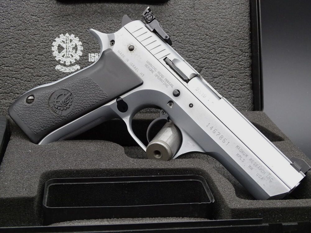 IMI Desert Eagle / Baby Eagle Kaliber 9mm Luger Bj 2002	 Baby Eagle