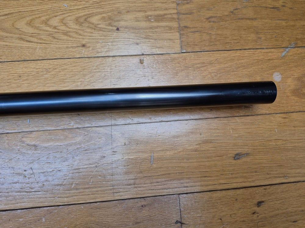 Wunderschönes Gewehr Idéal N°2 / 302 – Kaliber 12/67 – Eines der schönsten Gewehre der Welt – 90 Jahre und kein Makel – Manufrance – Englischer Schaft aus ausgewähltem Nussbaum – Kein Spiel – Sehr schöne Spiegel-Läufe – Unverwüstliche Mechanik – Feine Waffe rein französisch – TBE, Bild 35 von 35