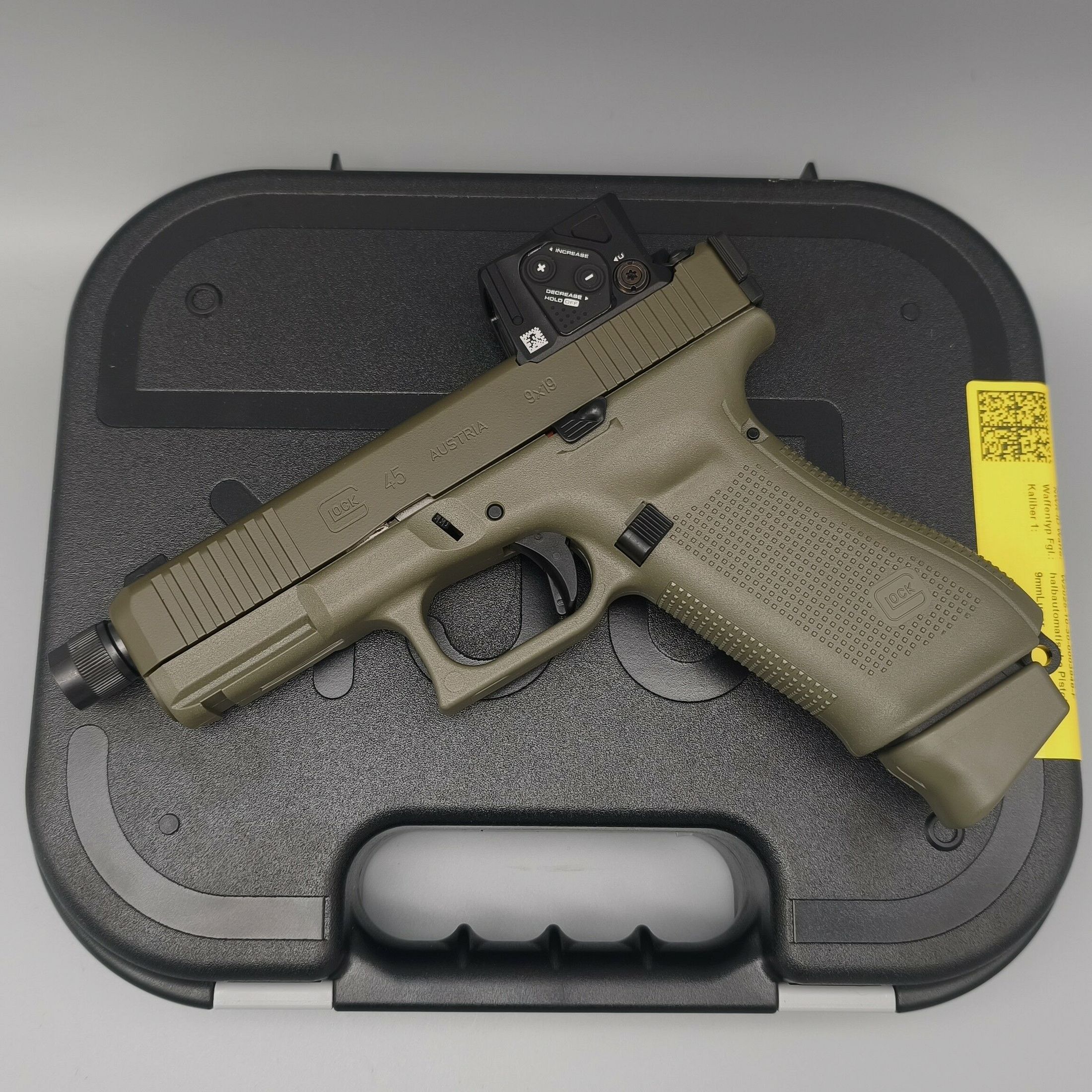 Glock45 Gen5 Hunter Edition avec filetage Aimpoint COA Olive 9mm Luger
