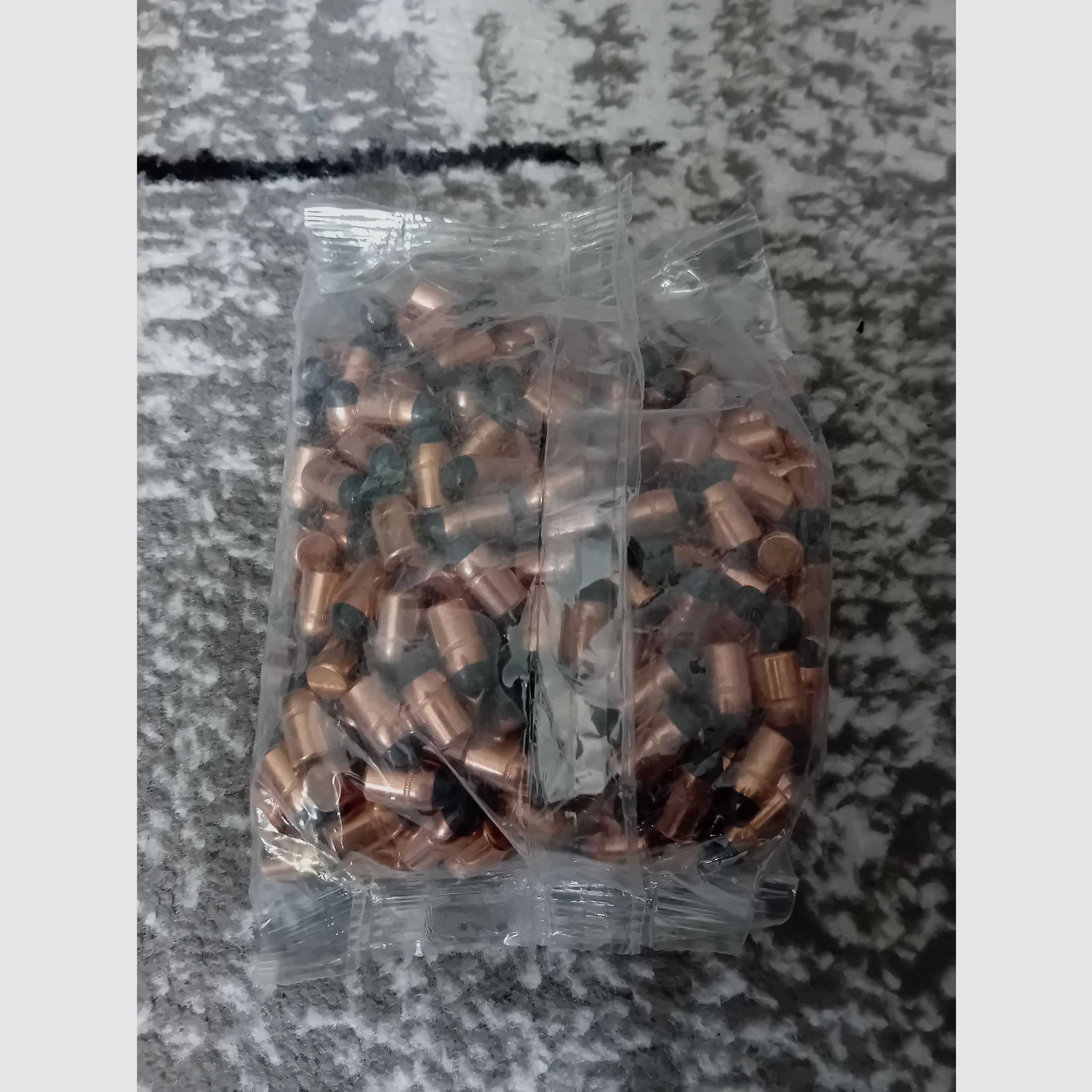 304 Teilmantelgeschosse im Kaliber 357/10,28g/158gr. NEU