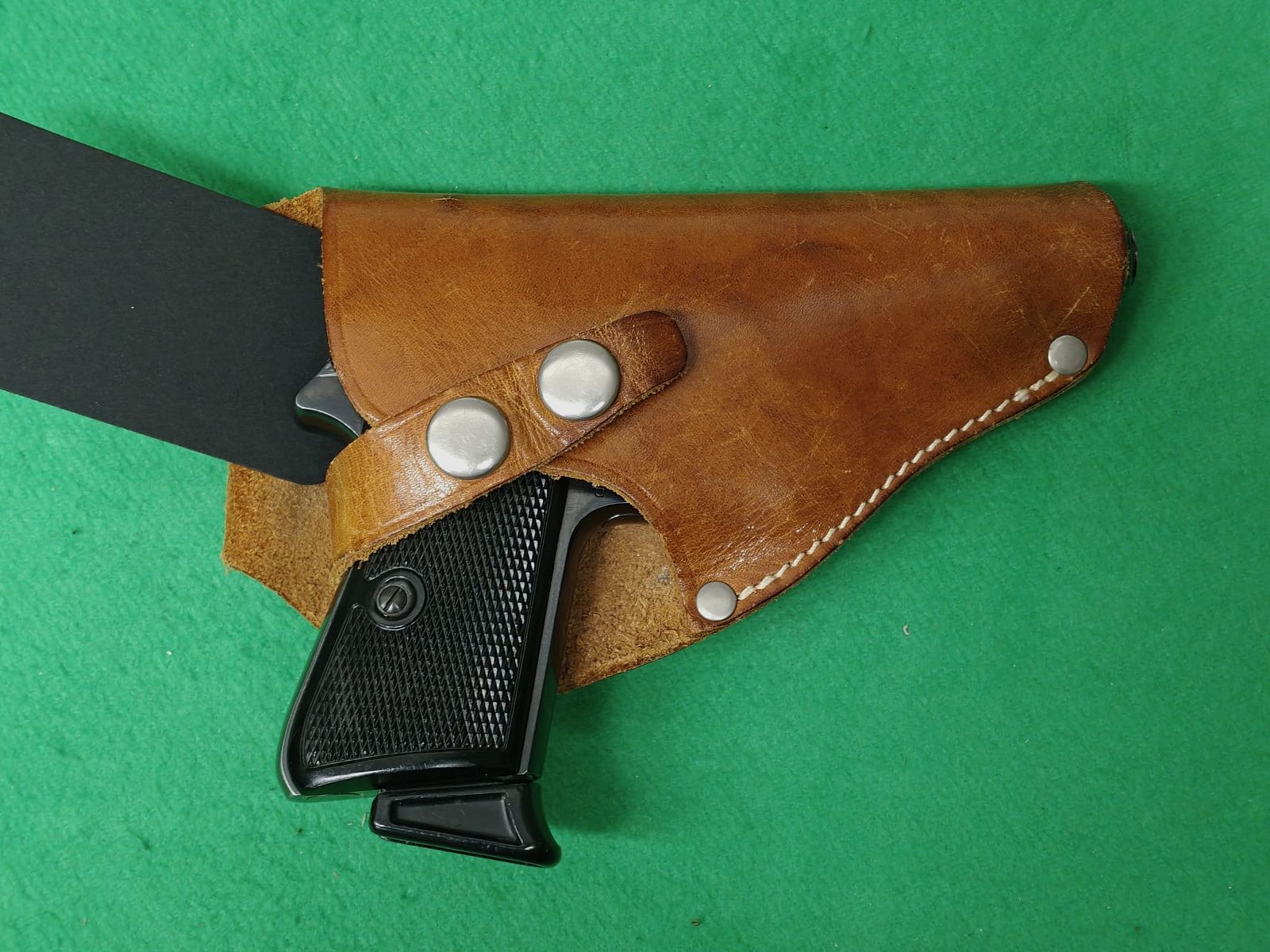 Walther PP 7.65mm Browning with holster