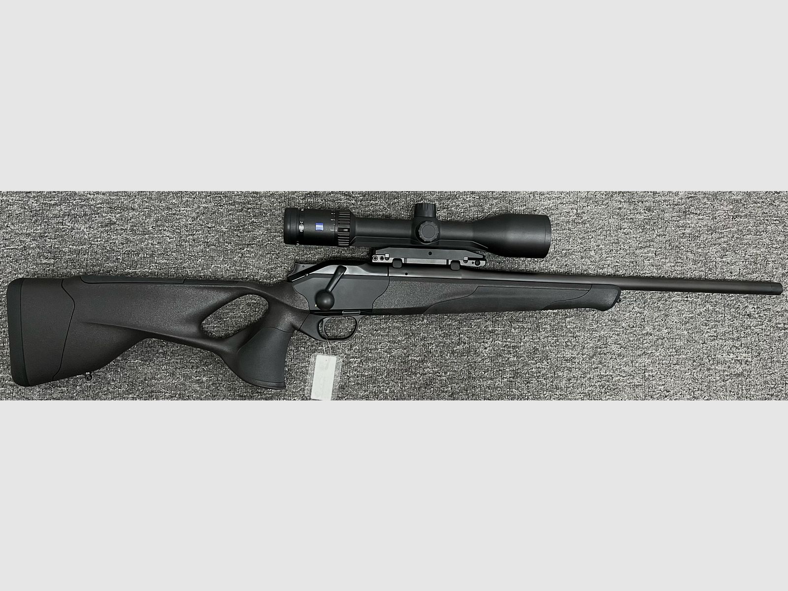 Blaser R8 Ultimate VSR .30-06 + Zeiss Conquest V6 2-12x50 + Dentler Montage