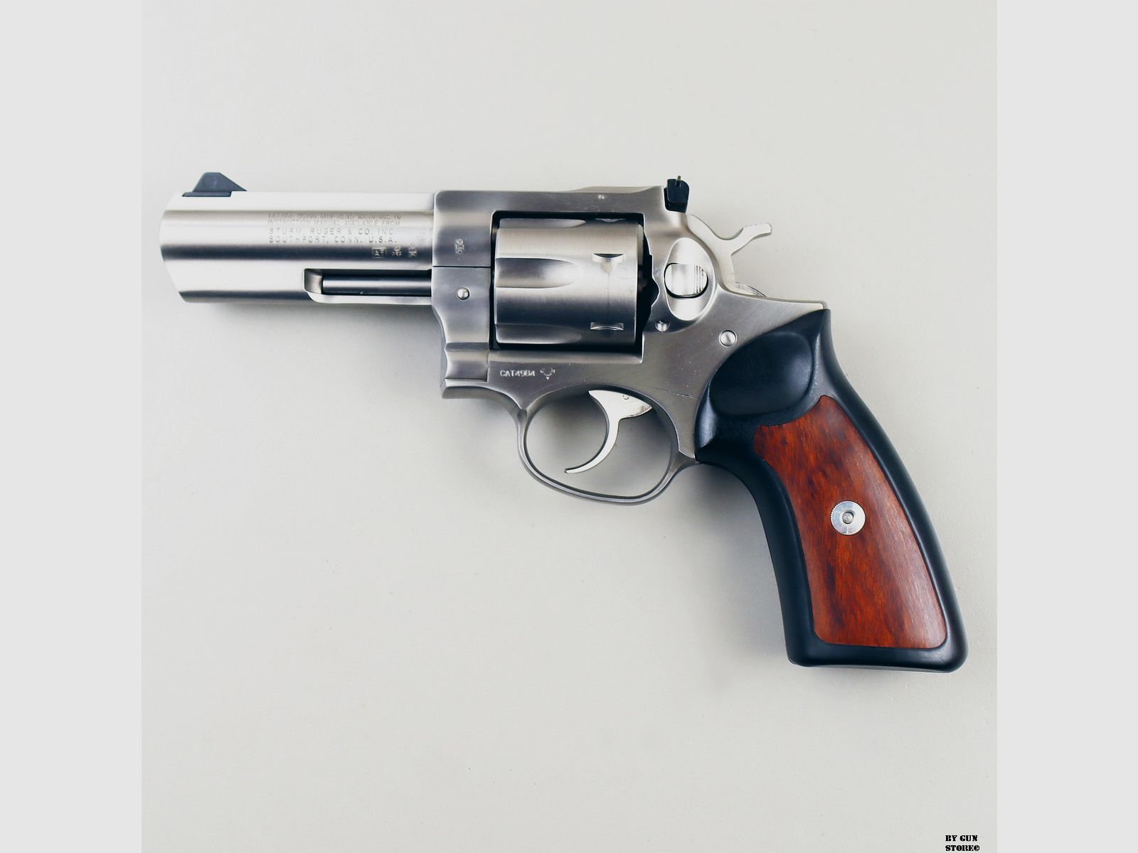 Revolver Ruger mod. GP100 cal. 357 mag. matr. 170-68772, immagine 1 di 14
