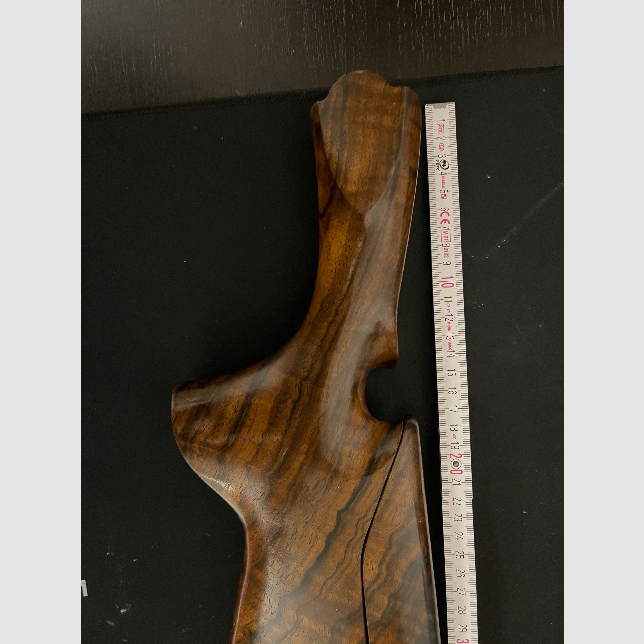 Beretta 682 Gold – Zestaw kolb (kolba tylna + kolba przednia, regulowana, orzech, praworęczna)