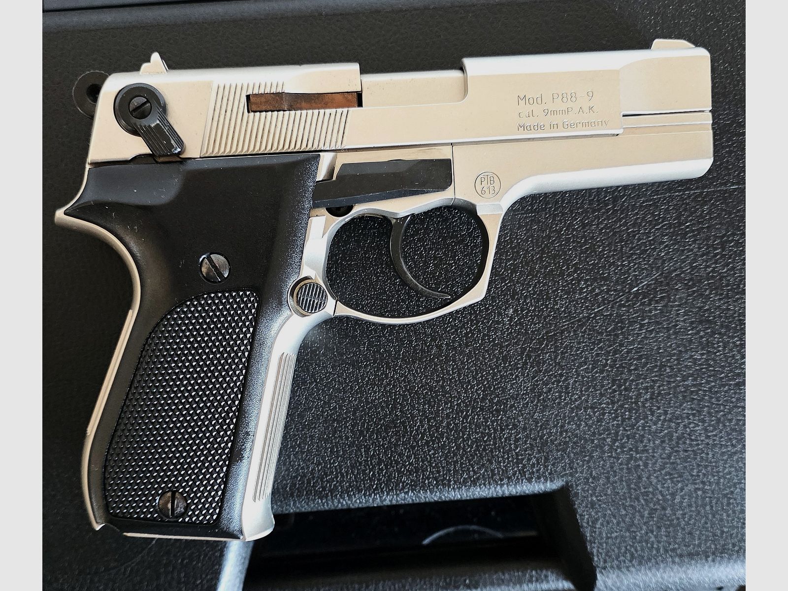 Walther P88 Vernickelt P.A.K.