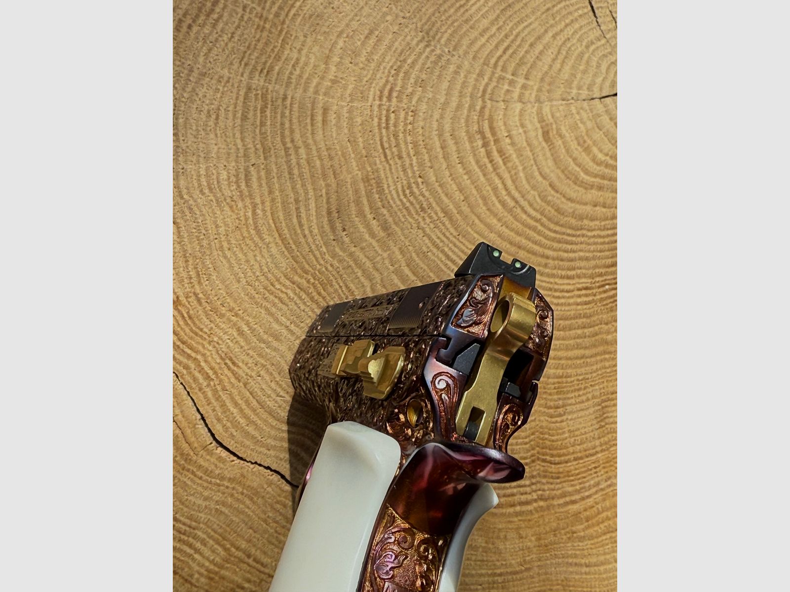 Jedyny w swoim rodzaju CZ 97 B od René Ondra oryginał z certyfikatem