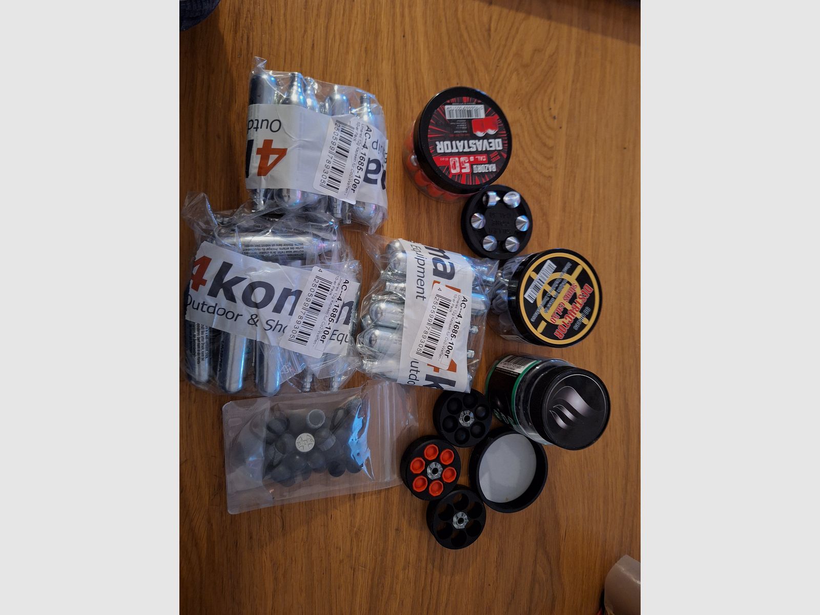 Set gigante per revolver CO2 50 HDR, tre caricatori, proiettili diversi, cartucce CO2