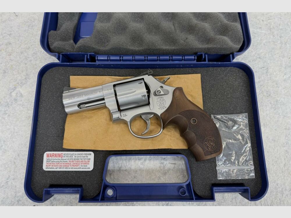 Smith & Wesson 686 - Security Special - 3" .357Mag
