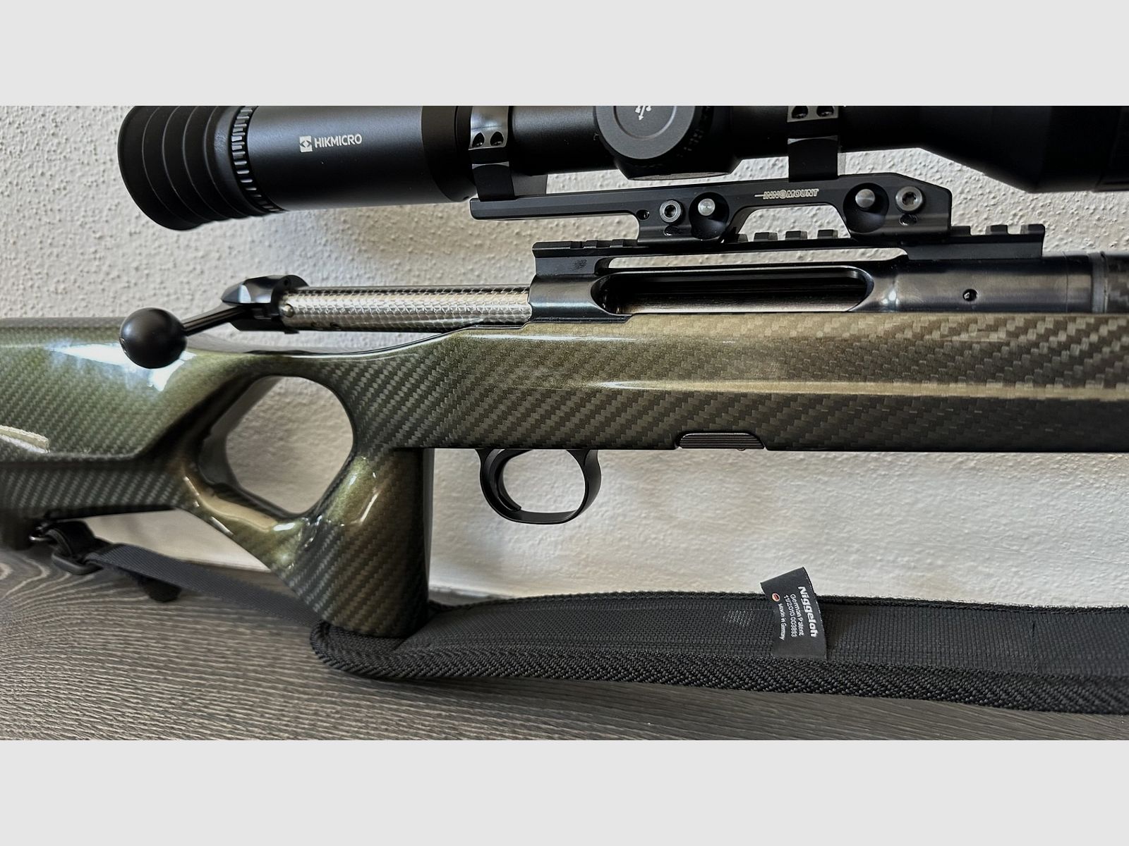 FBT Revolution für Tikka T3x Lite inklusive Schalldämpfer FBT INA OBS 32 sowie ATN X-Sight 4K Pro 5–20x Zielfernrohr