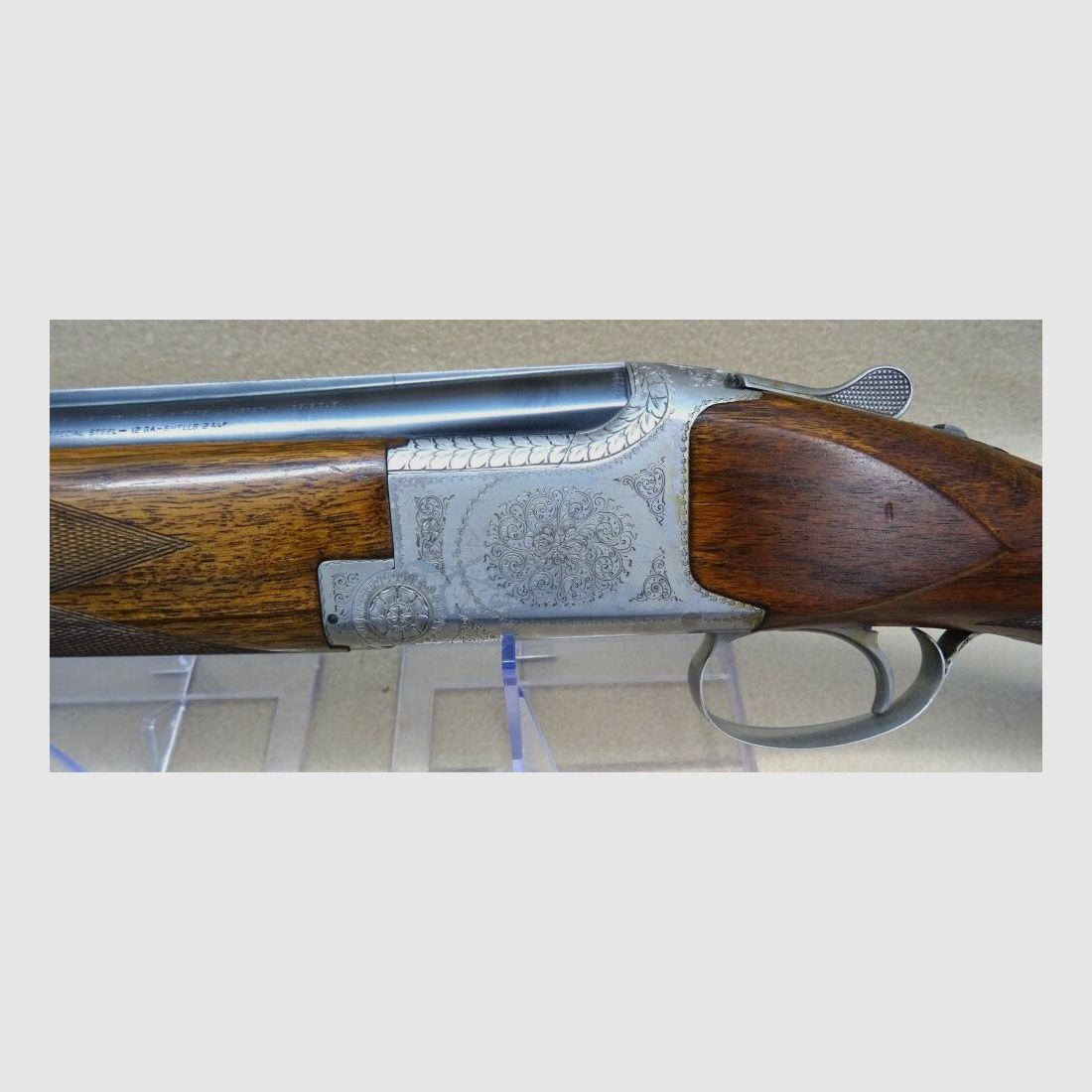 FN B 25
