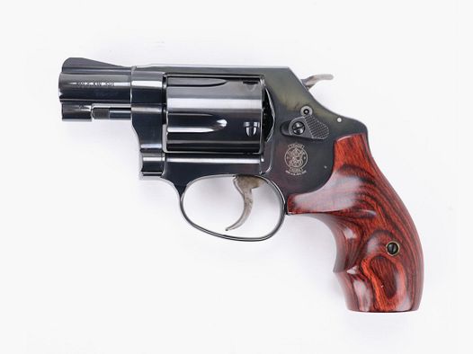 Smith & Wesson 36-10 Ladysmith, 1.7/8“