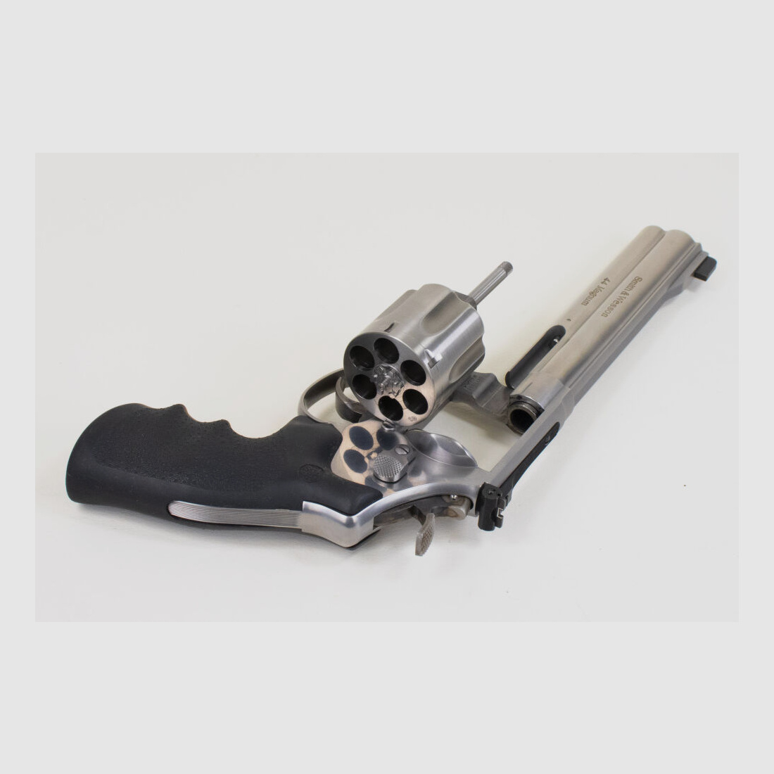 Smith & Wesson 629-4 Revolver