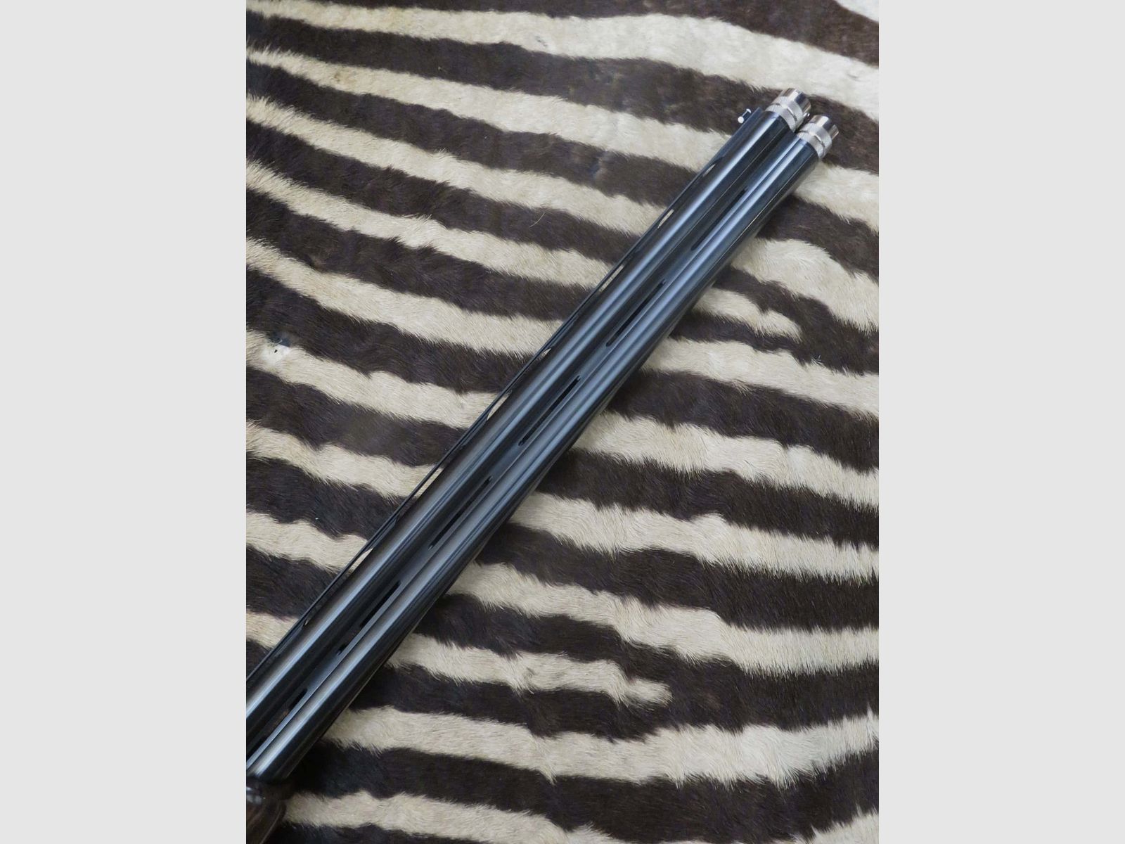 Flinte BERETTA 687 SP III Sporting Kal. 12/76 Läufe 76 cm 5 externe Chokes – Waffenkoffer, Bild 2 von 12