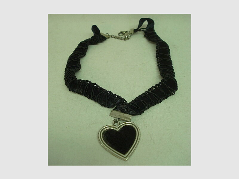 Werthe Aida Samtcollier schwarz