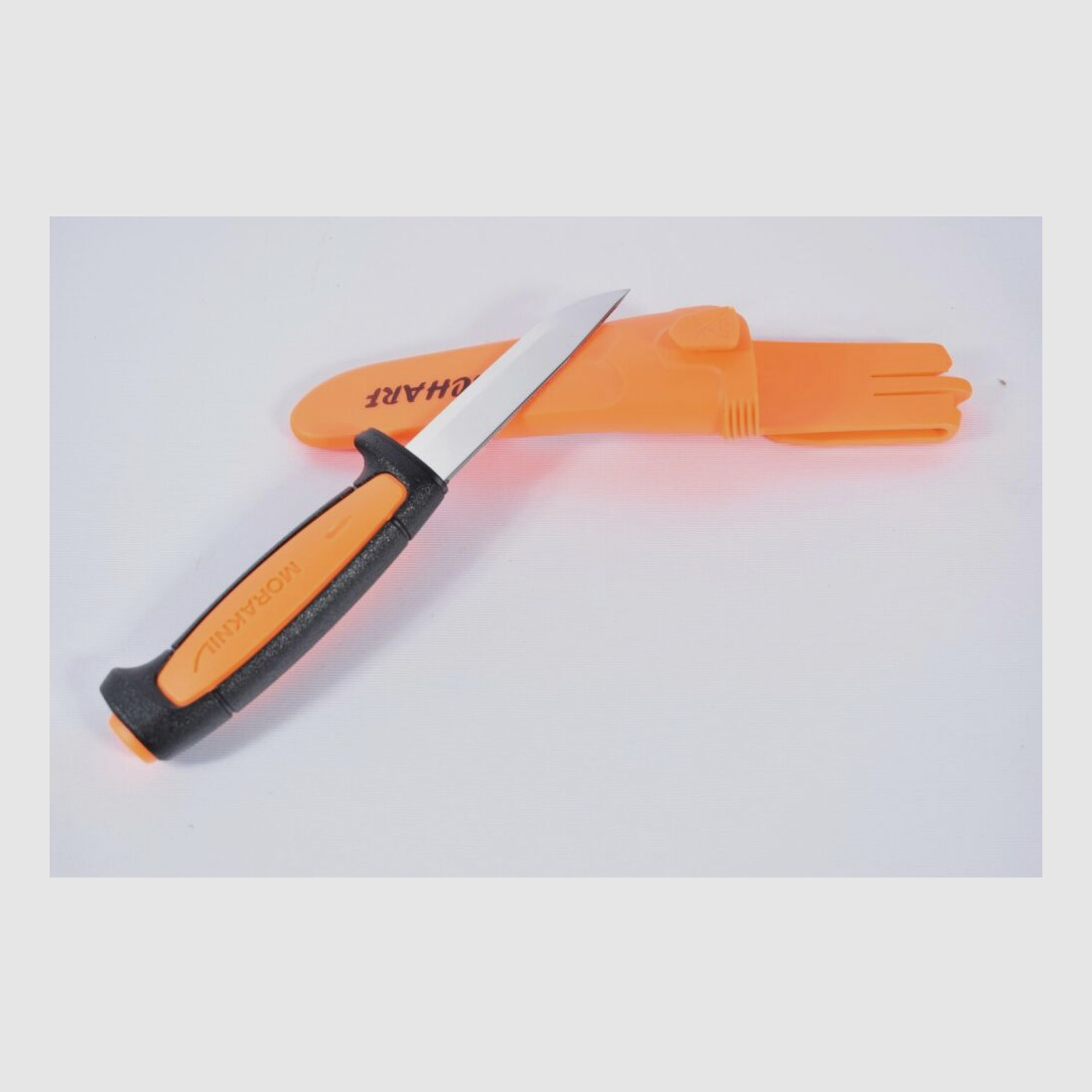 Mora Morakniv Basic 546​ Sauscharf Couteau