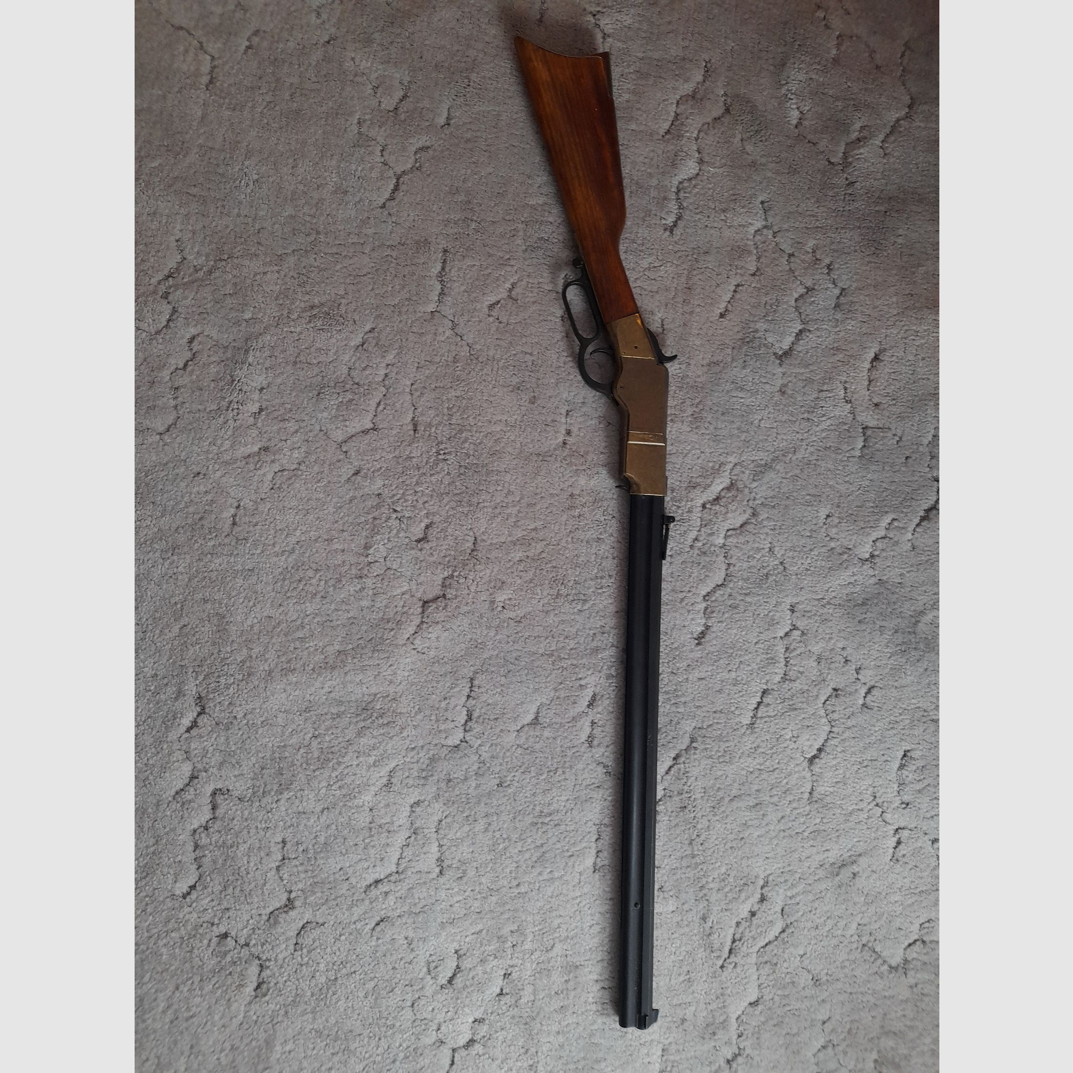 Deko  Gewehr Henry Stutzen
