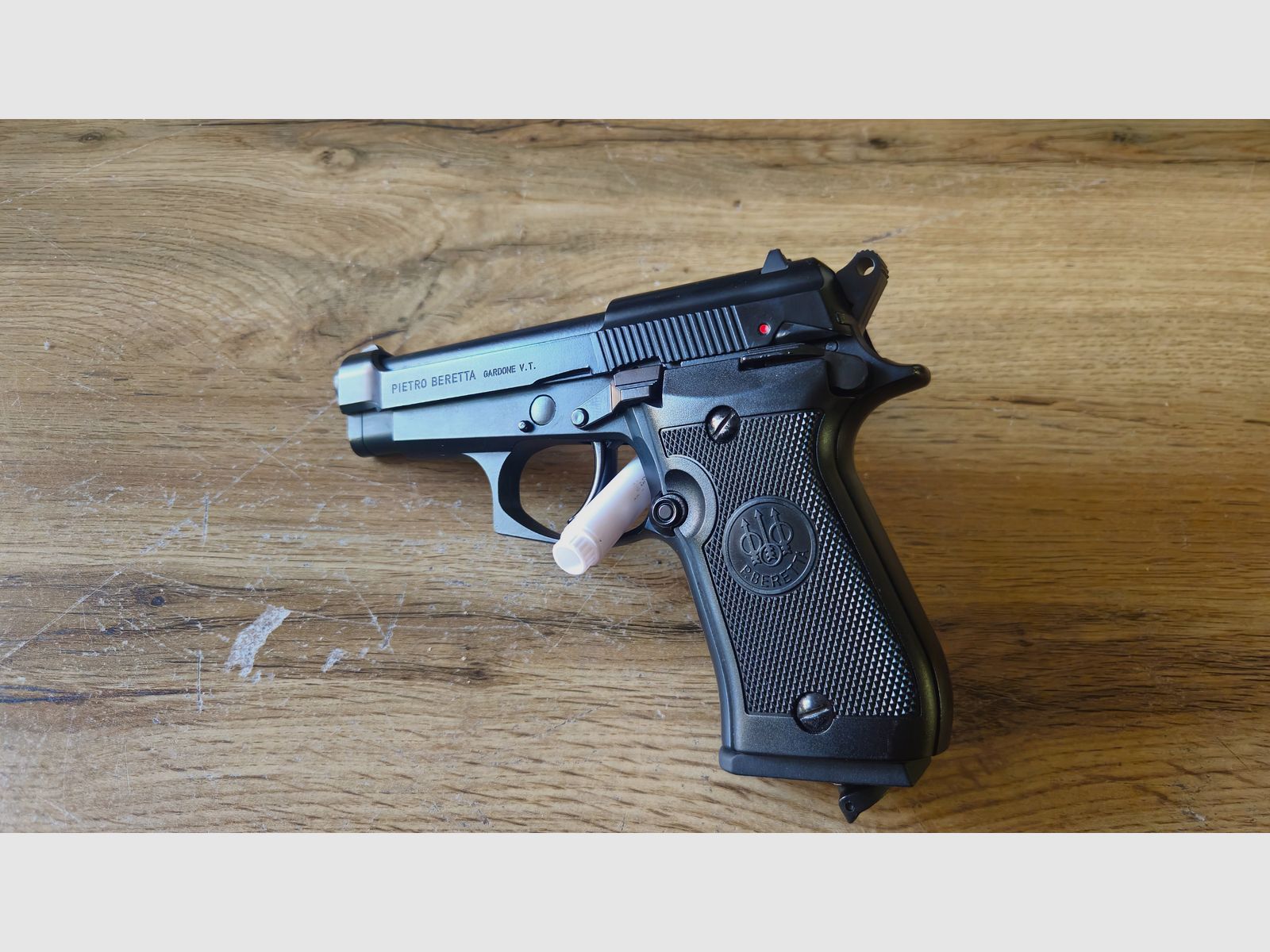 Beretta M84 FS, Bild 2 von 3