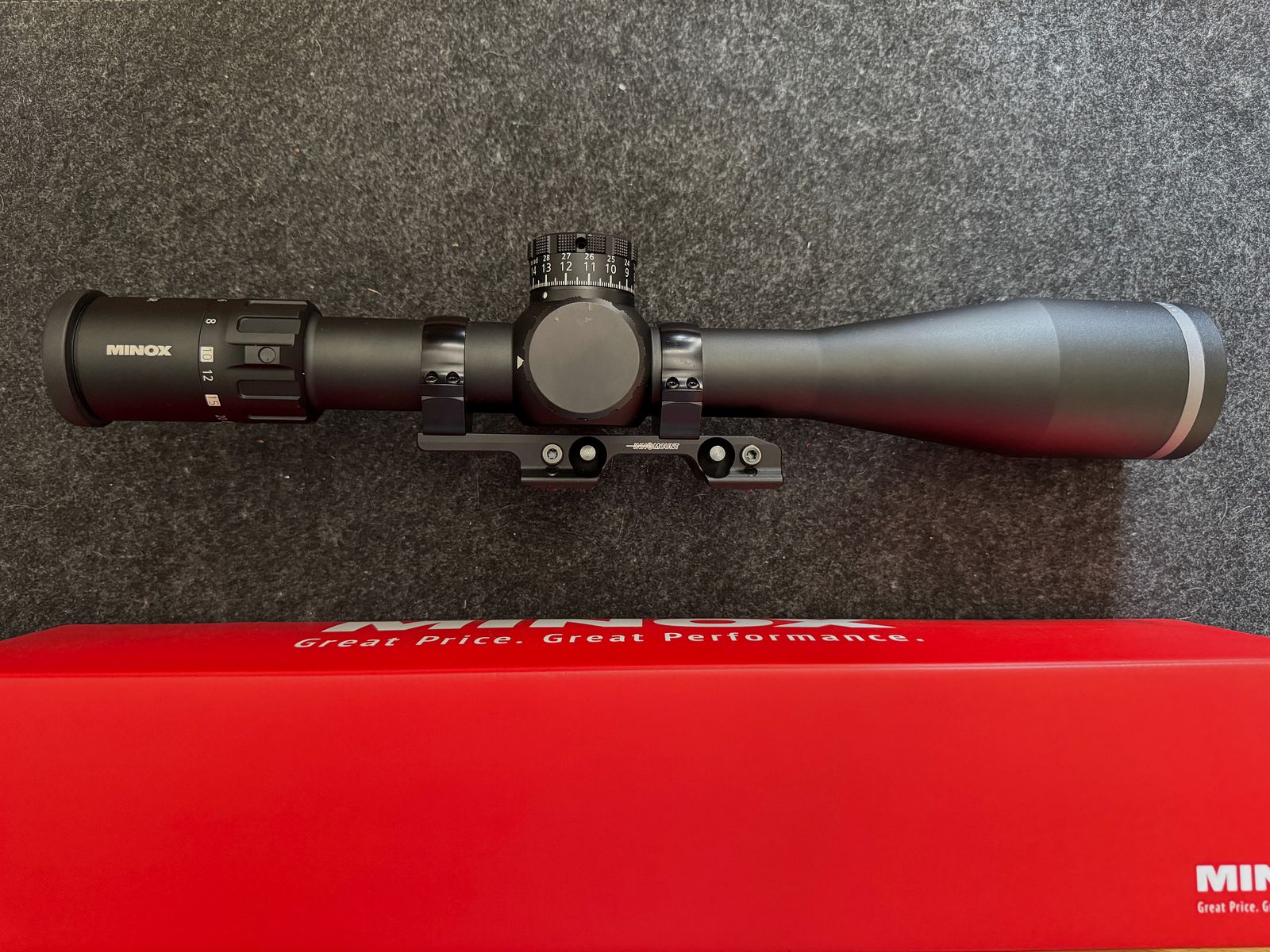 Zielfernrohr Minox LR 5-25x56  mit Montage 