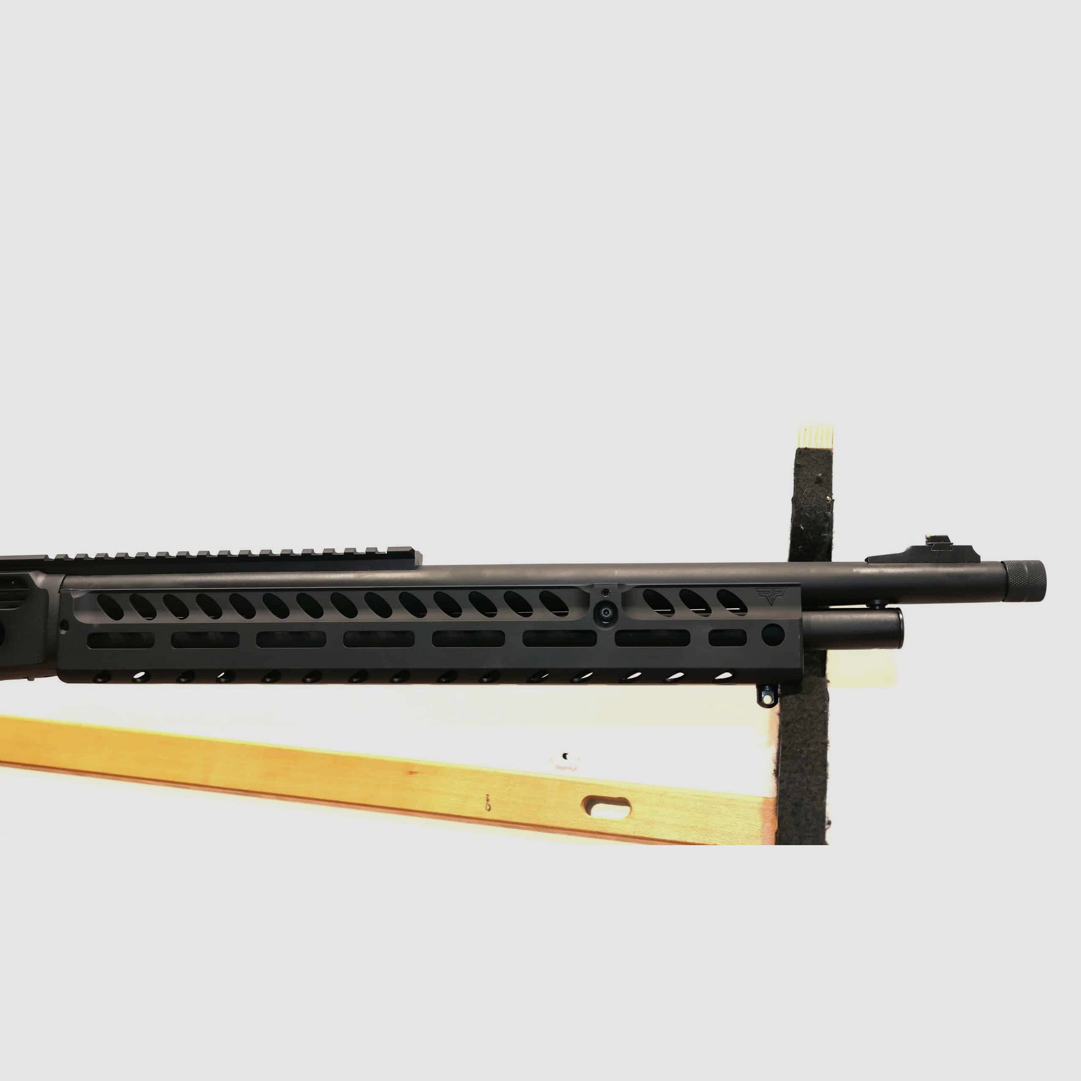 Rossi R95 Ranger Point Precision Geweer .45-70 Govt, afbeelding 5 van 9