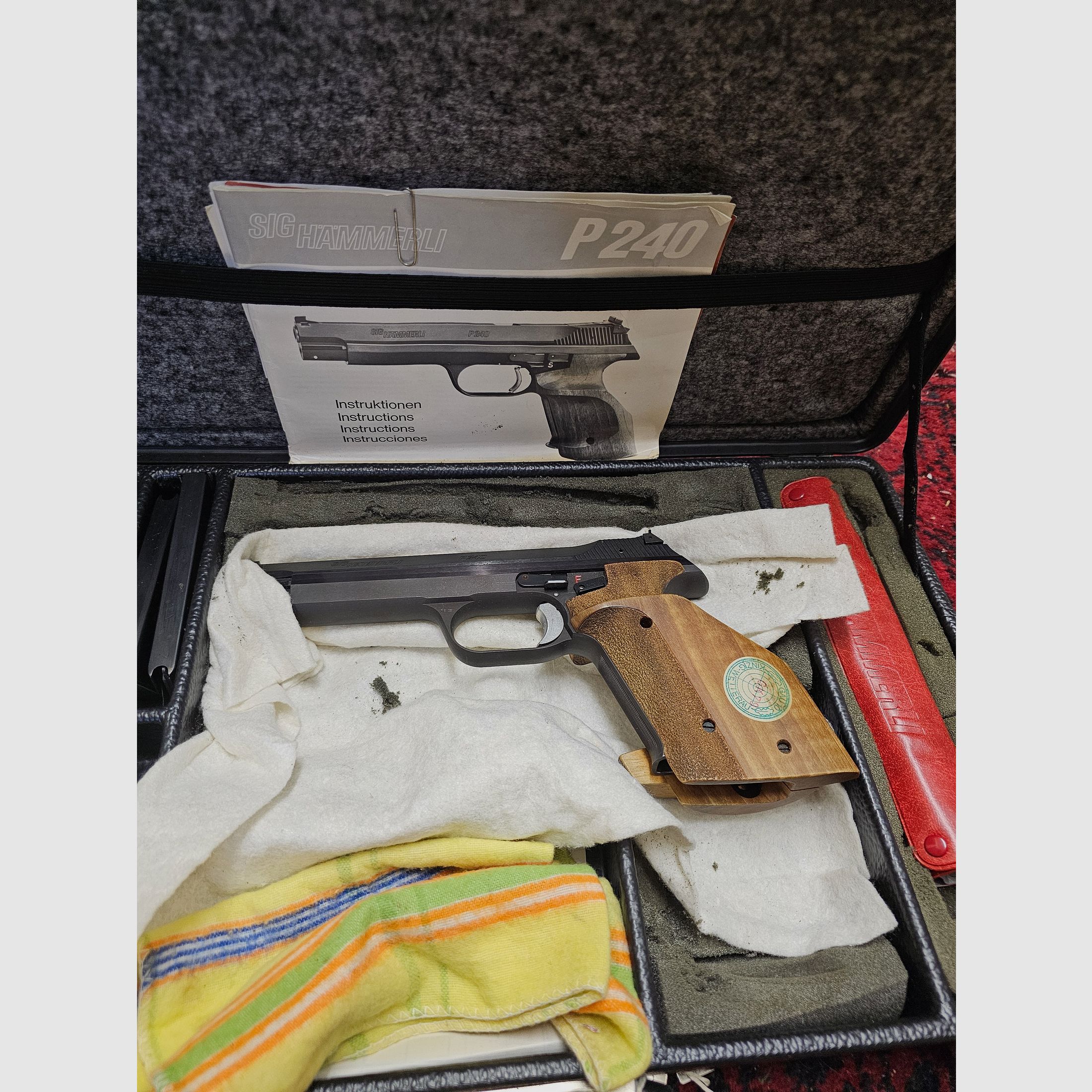 SIG Hämmerli P240 pistolet de sport – État impeccable – incluant la mallette d'origine