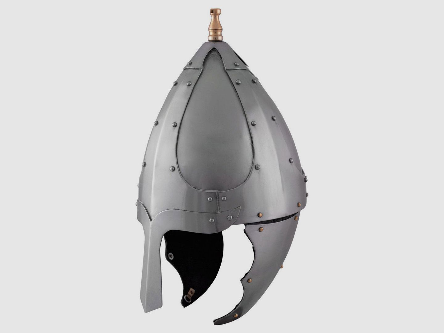 Hełm spangenhelm z osłoną na nos