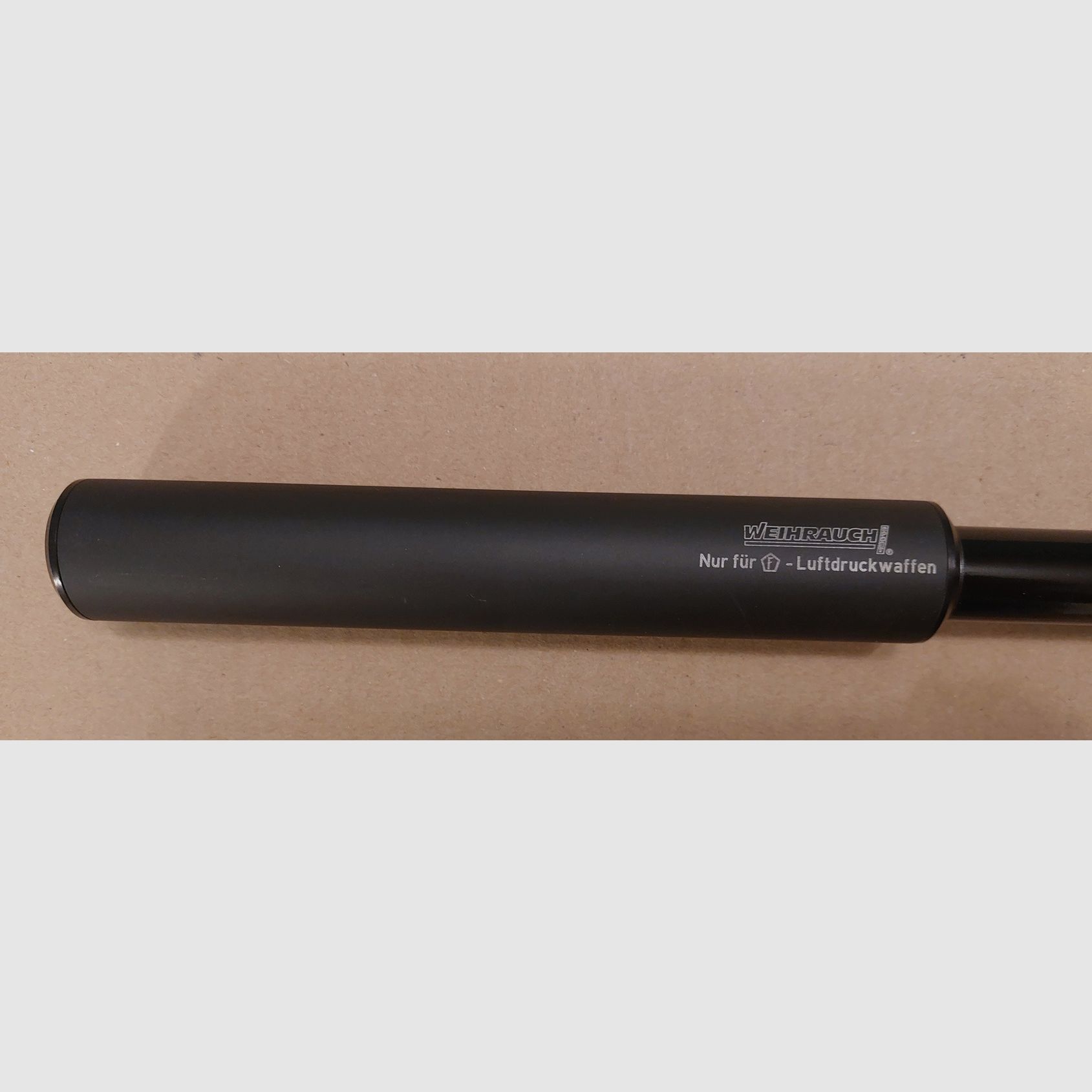 Weihrauch HW 35 K Lauf 4,5 mm ohne F mit lackiertem Laufmantel, aufgeschraubtem Weihrauch Schalldämpfer