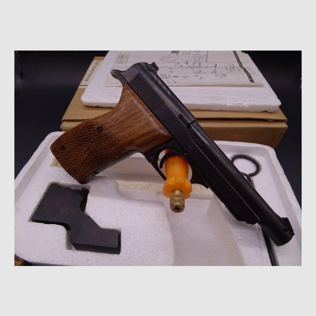 Norinco TT Olympia 1936 Kaliber .22lr mit Original Verpackung TT Olympia 1936
