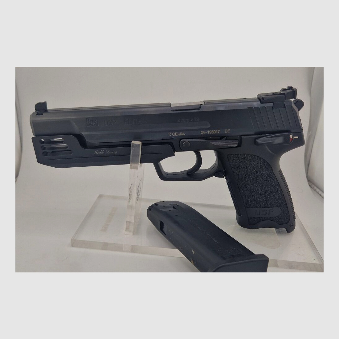 Heckler & Koch USP Elite 9mm Luger