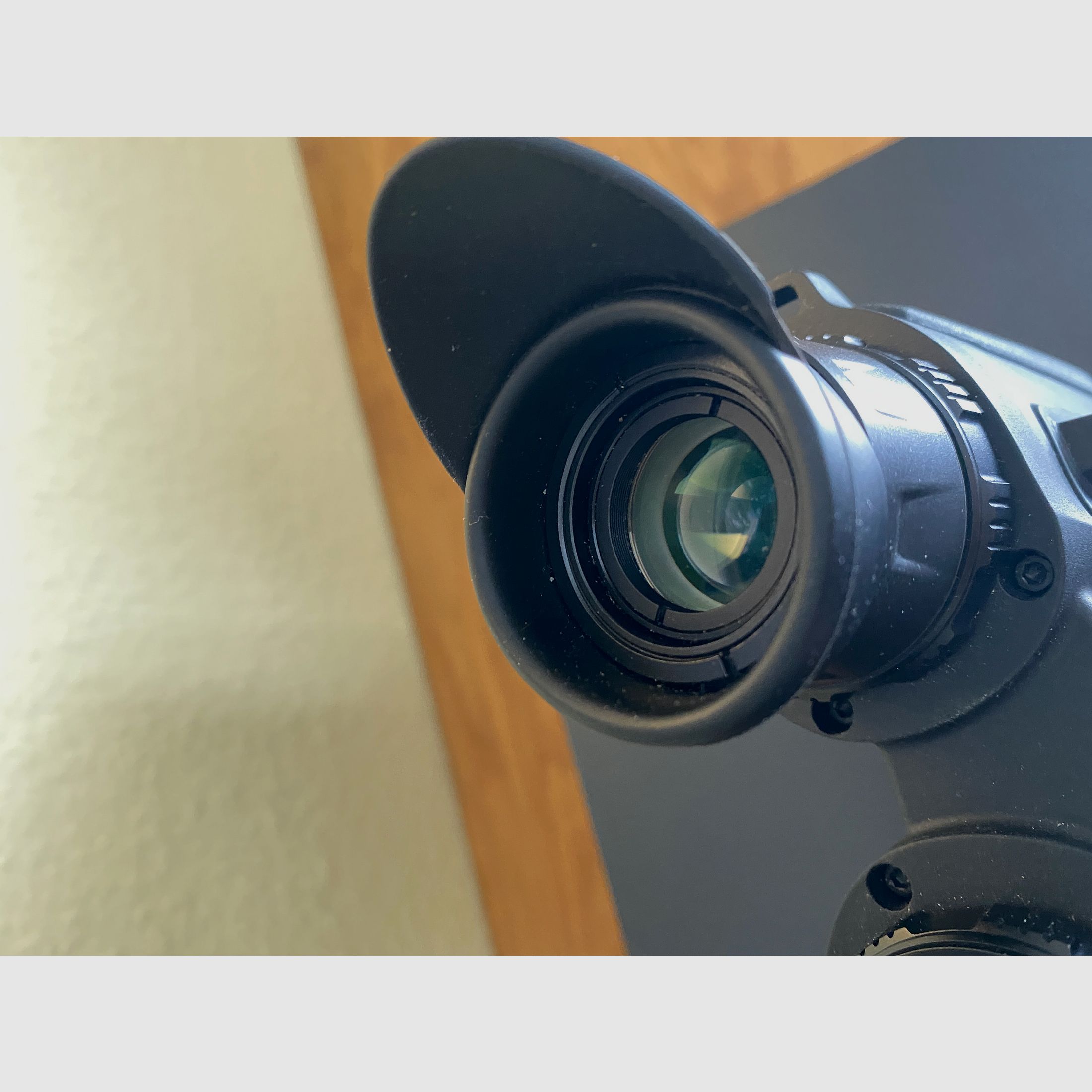 Hikmicro Habrok 4K HQ35L 5.5-22x60 appareil de caméra thermique