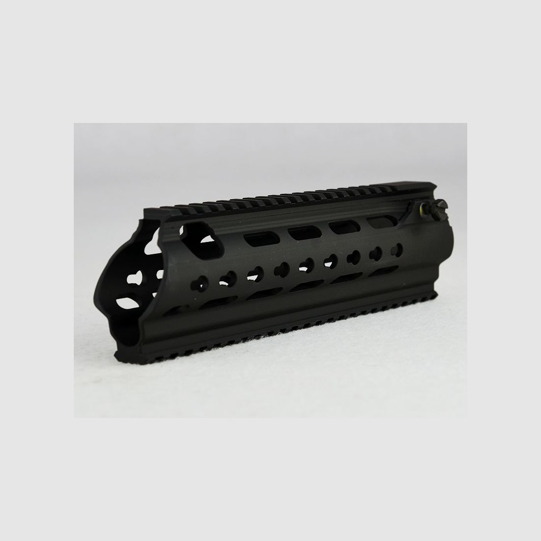 Heckler & Koch SLIMLINE handguard voor MR223 ZWART, voor 11"/14,5"/16,5" loop (korte handguard)