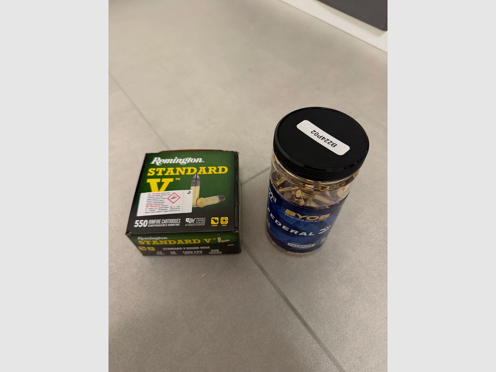 925 strzałów .22 Remington Standard V & Federal CPHP