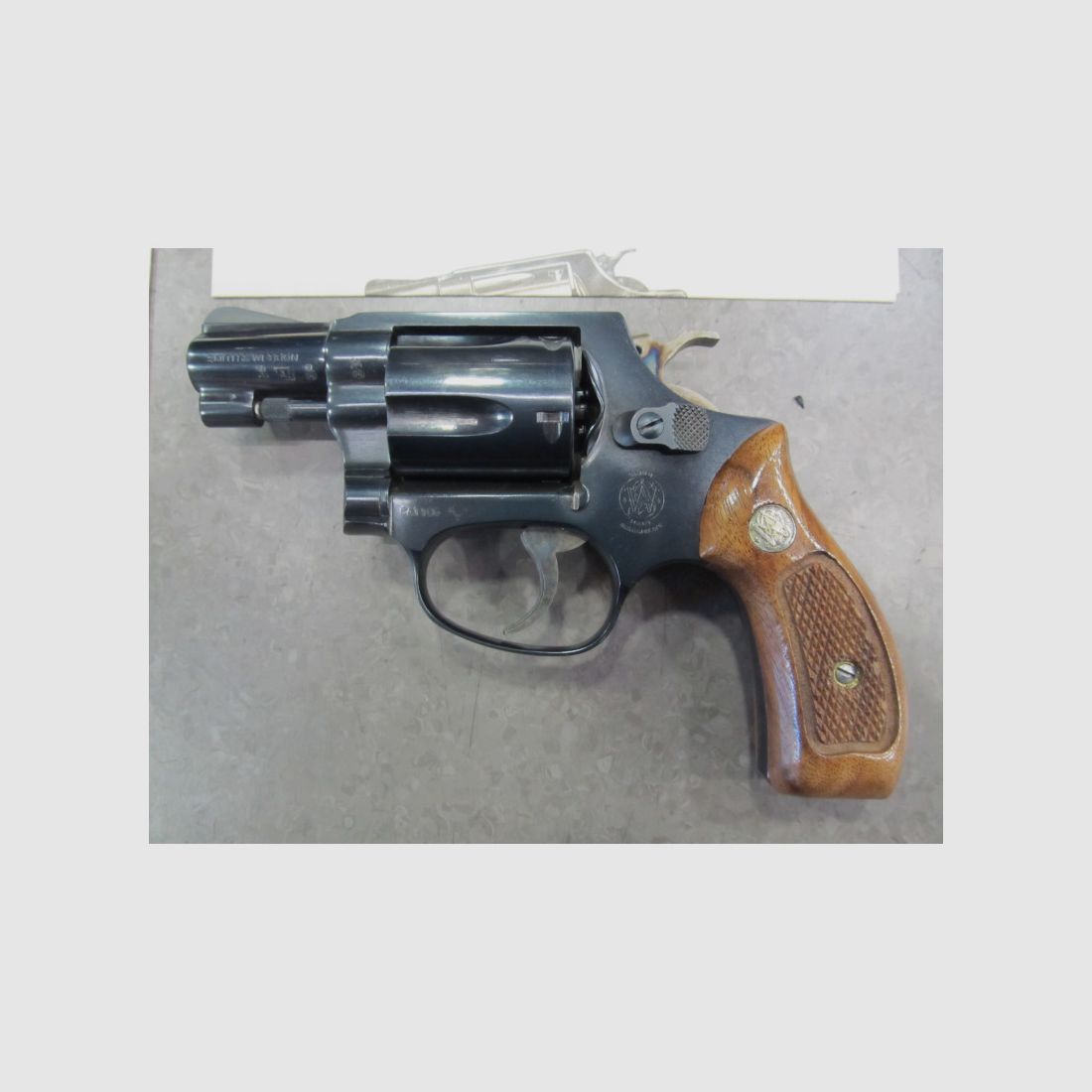 SMITH&WESSON 36 CAL .38 SPL used, image 1 of 7