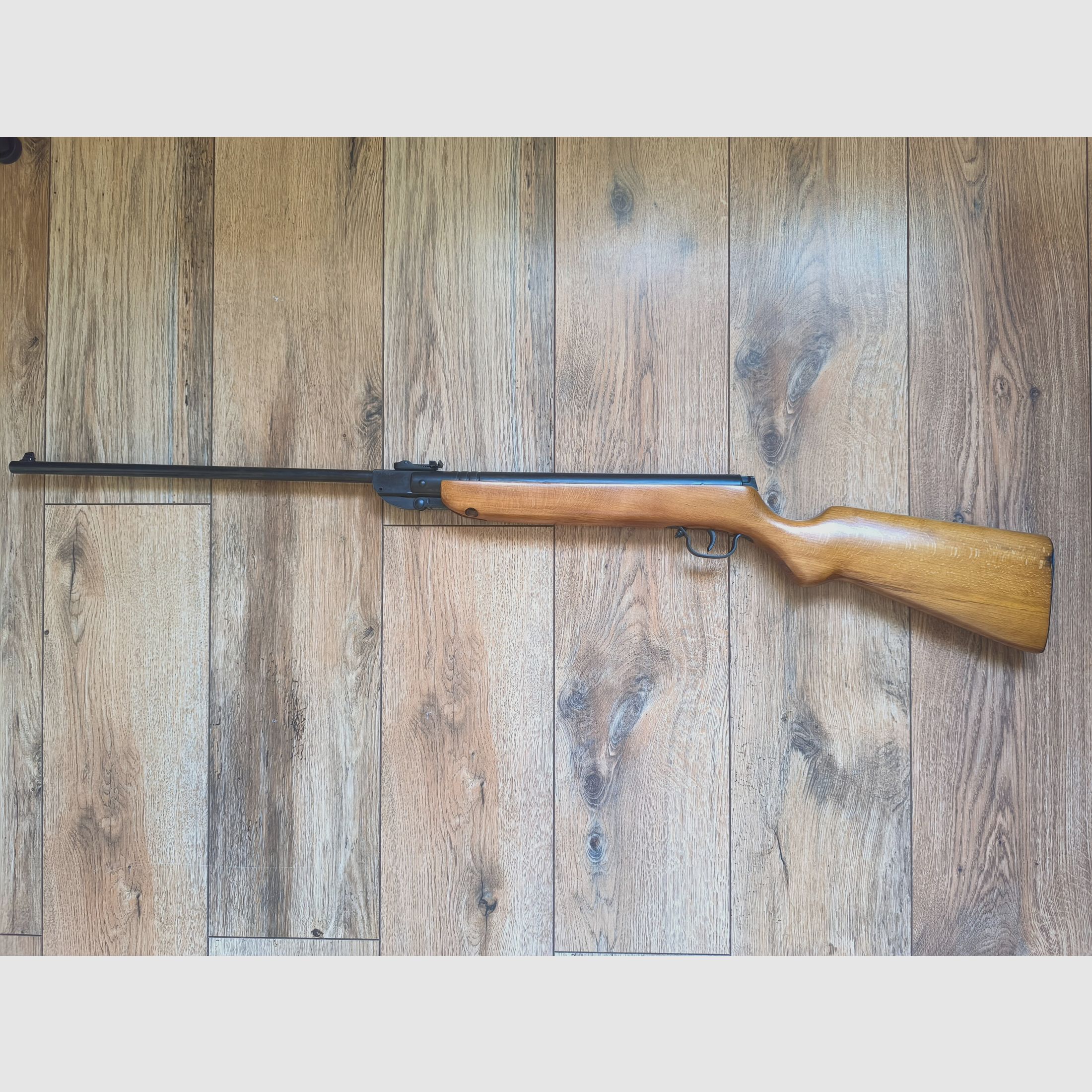 Haenel air rifle 303, image 2 of 3