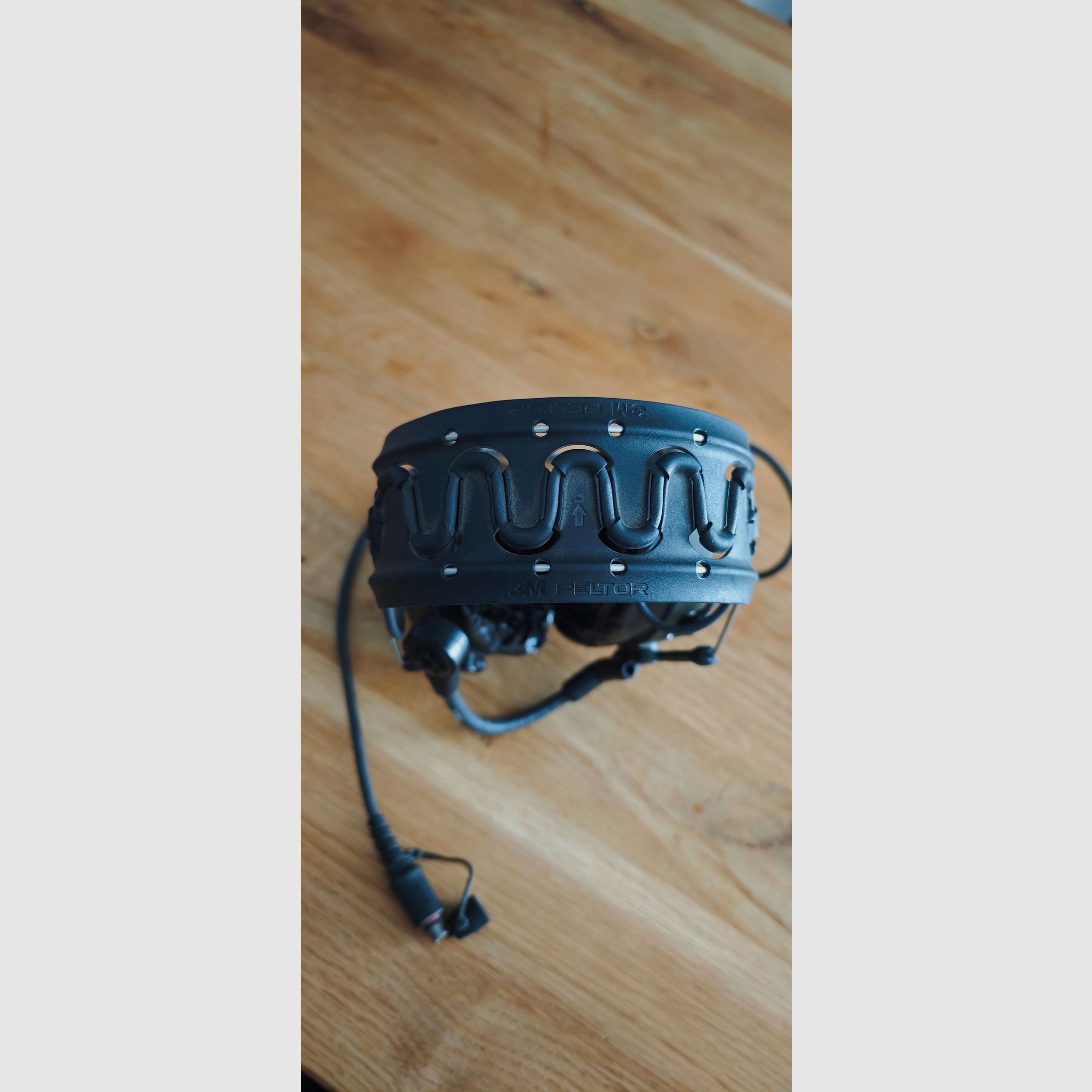3M Peltor ComTac VIII