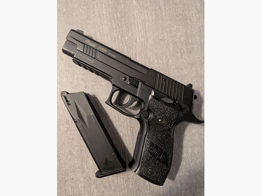 CO2 Sig Sauer P226S