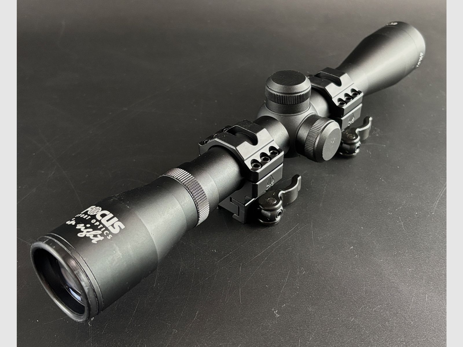 Exposant FOCUS In Sight 4x32 1/4 MOA Réticule 4A 108160-3 Lunette de tir