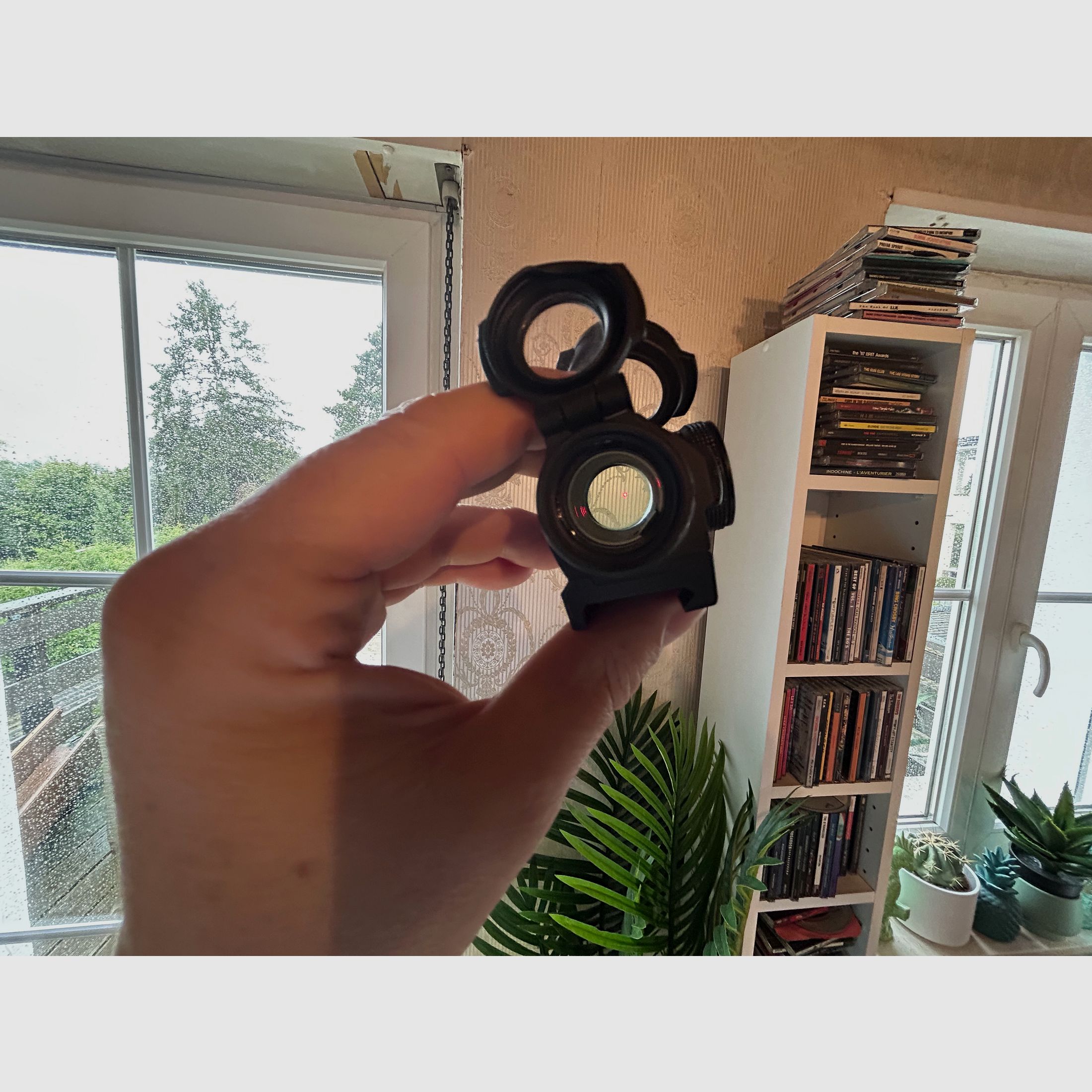 Aimpoint H2 Micro 2MOA