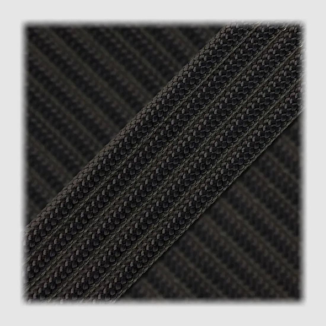 EDCX EDCX Fallschirmleine Typ III 550lb Nylon 100 m Rolle schwarz