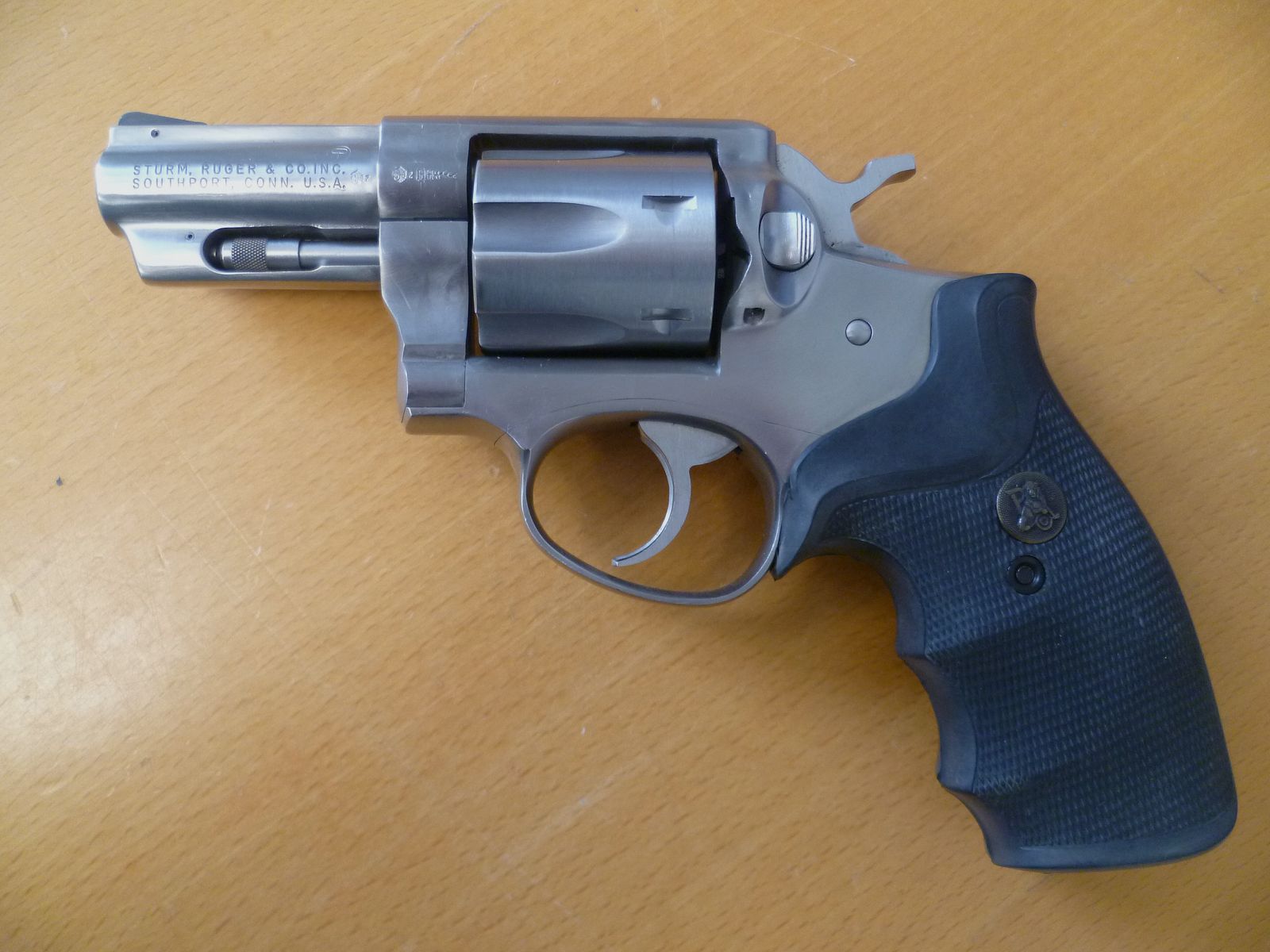 Revolver Ruger Speed-Six .357 Magnum