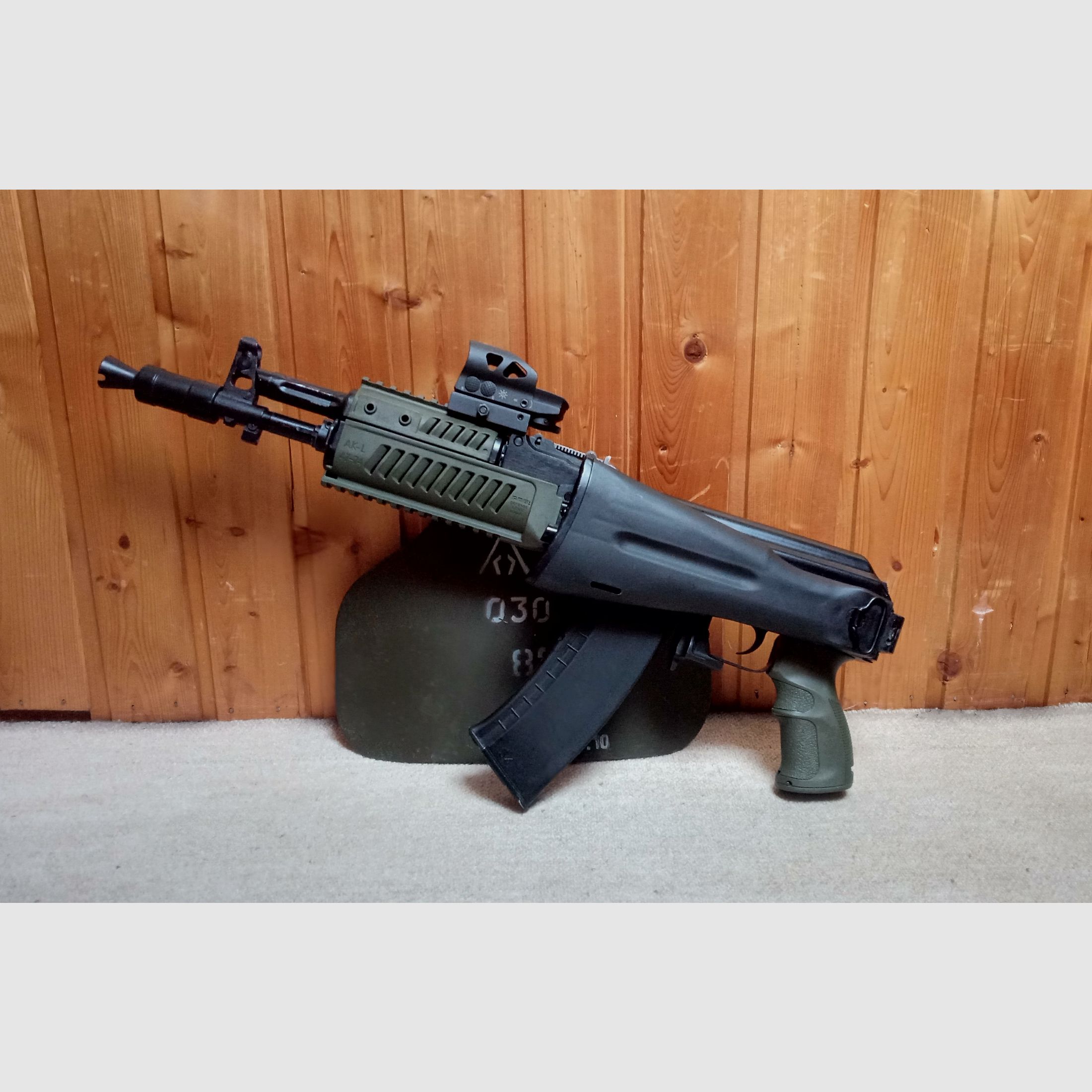 FAB Defense handguard and pistol grip OD green for AK74 / AKM / AK-100