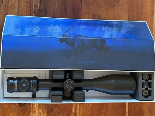 Zieloptik der Extraklasse: Zeiss Victory V8 4.8-35x60 Zielfernrohr, Ausführung mit Schiene,  LA 43 und ASV 