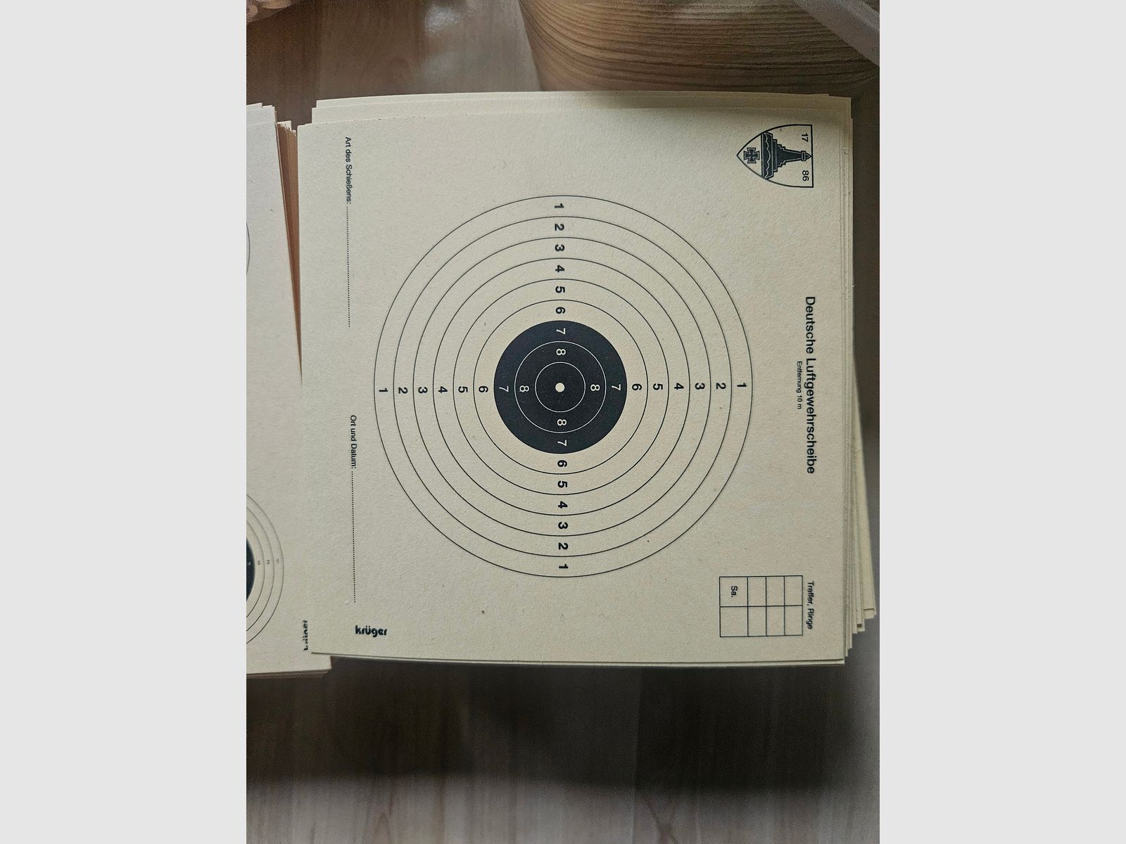 Bundle of air rifle targets, clay stars, clay tubes