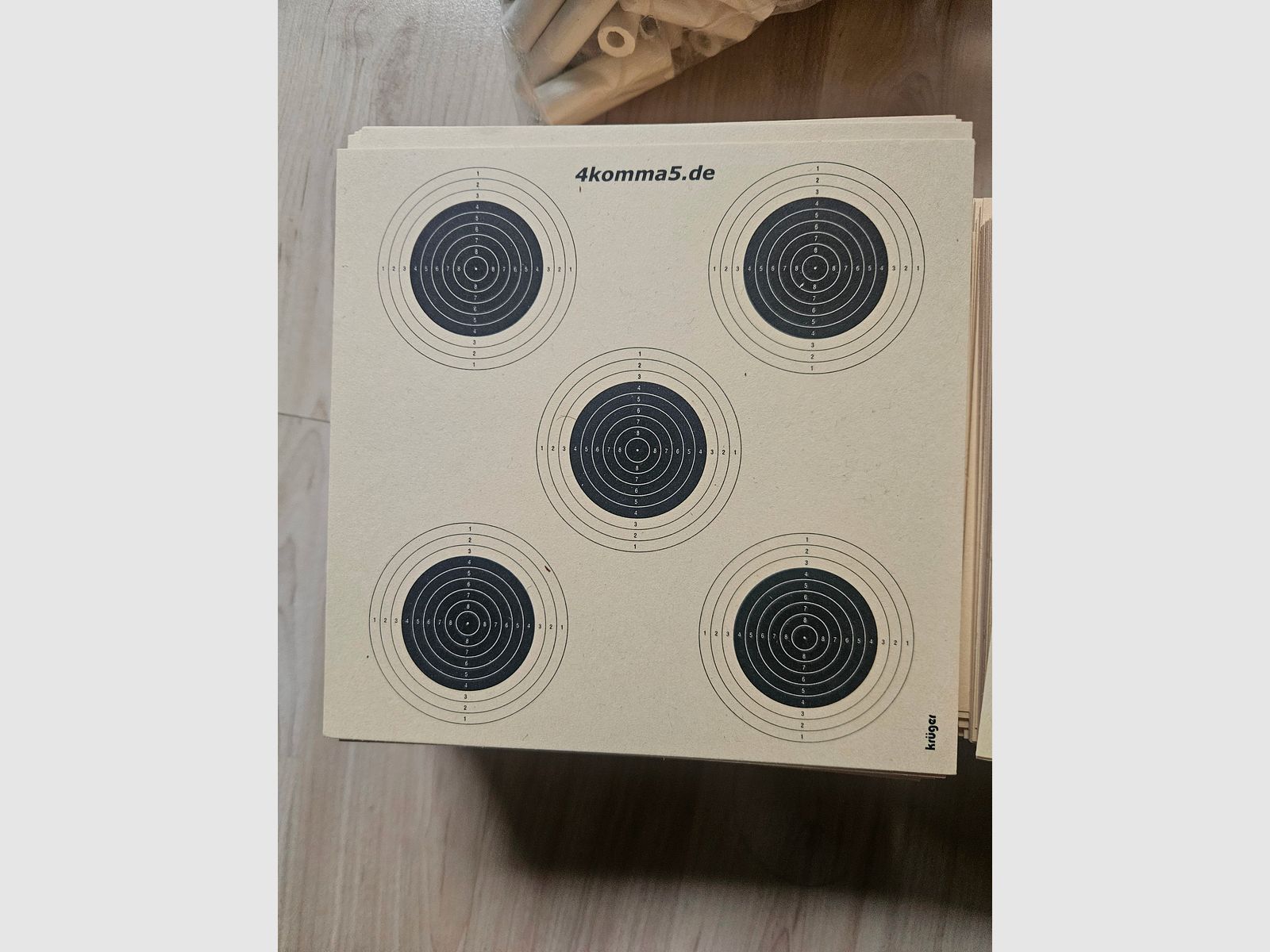 Bundle of air rifle targets, clay stars, clay tubes